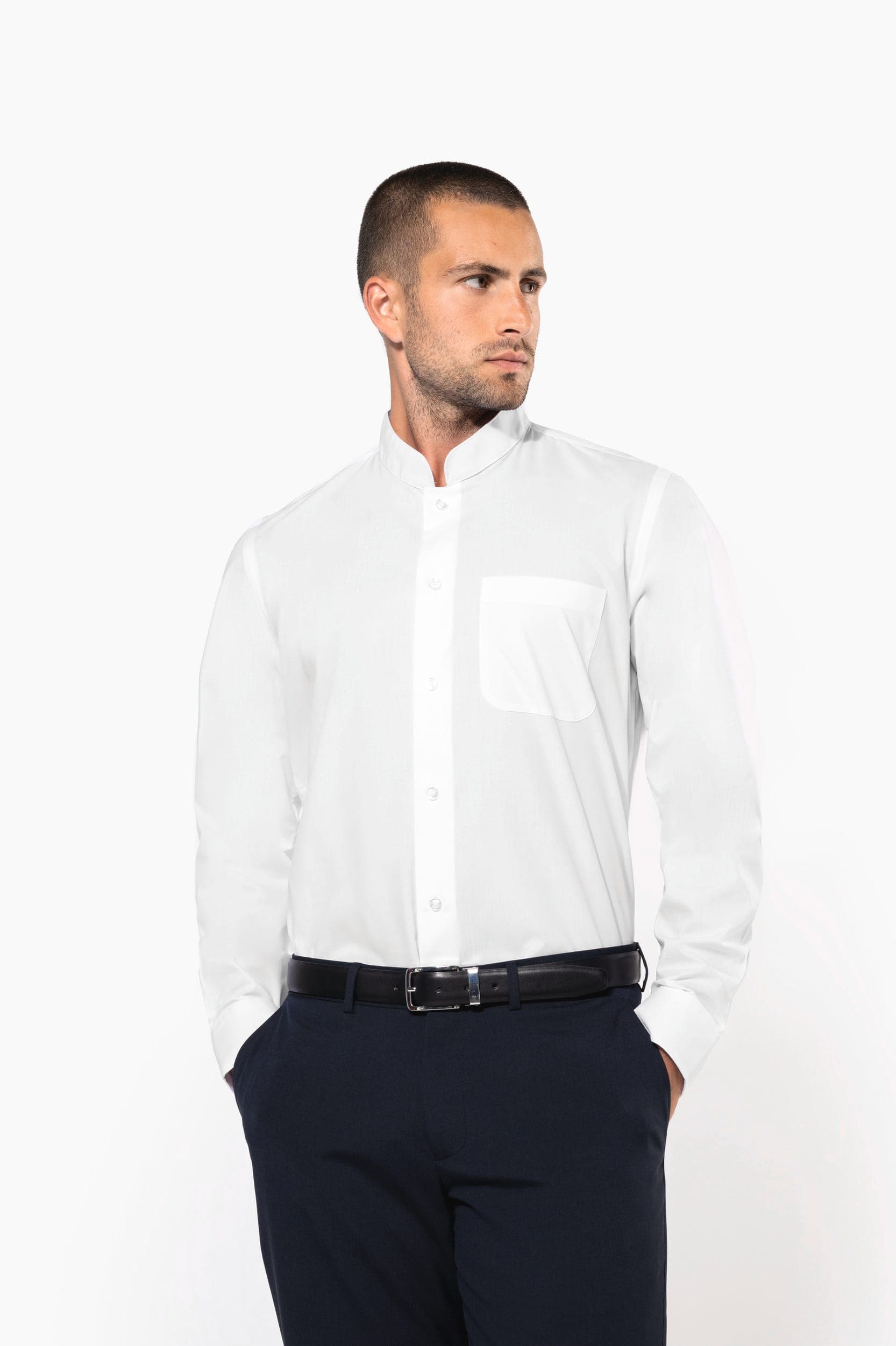 Chemise col mao manches longues en situation