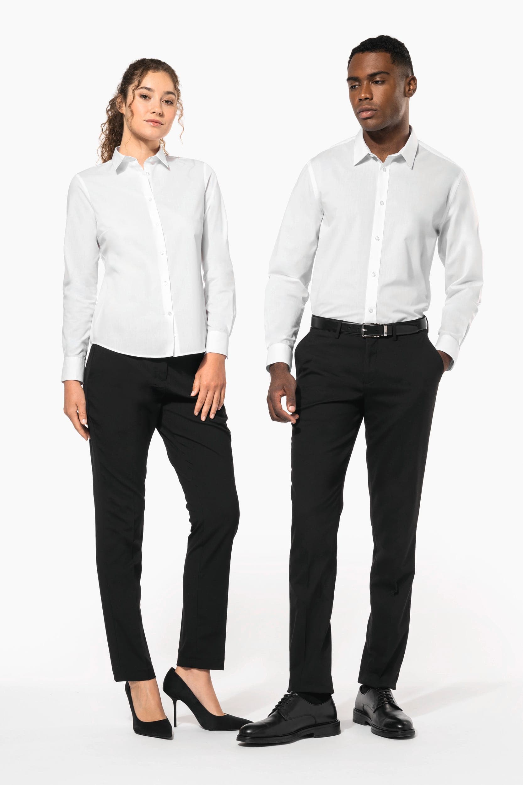 Chemise popeline polycoton sans poche entretien facile femme en situation