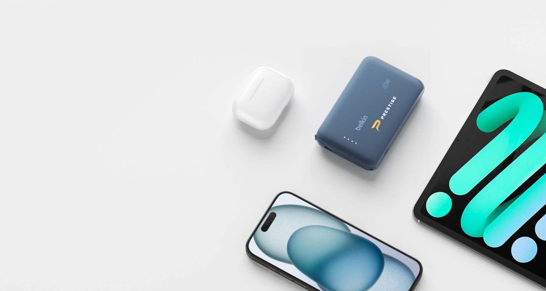 Banque d'énergie Belkin BoostCharge 10K câble intégré en situation