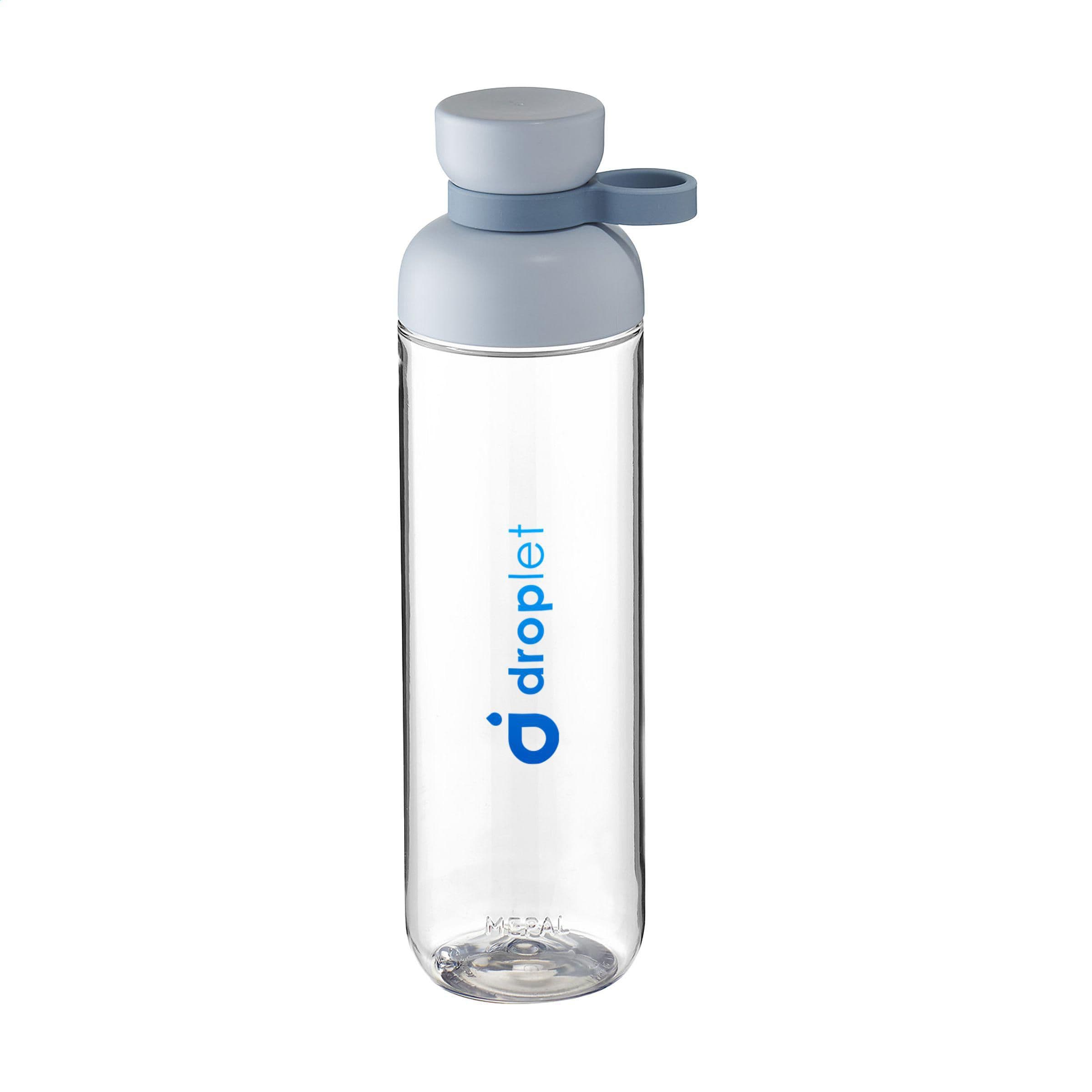 Bouteille d'eau Mepal Vita 900 ml en situation