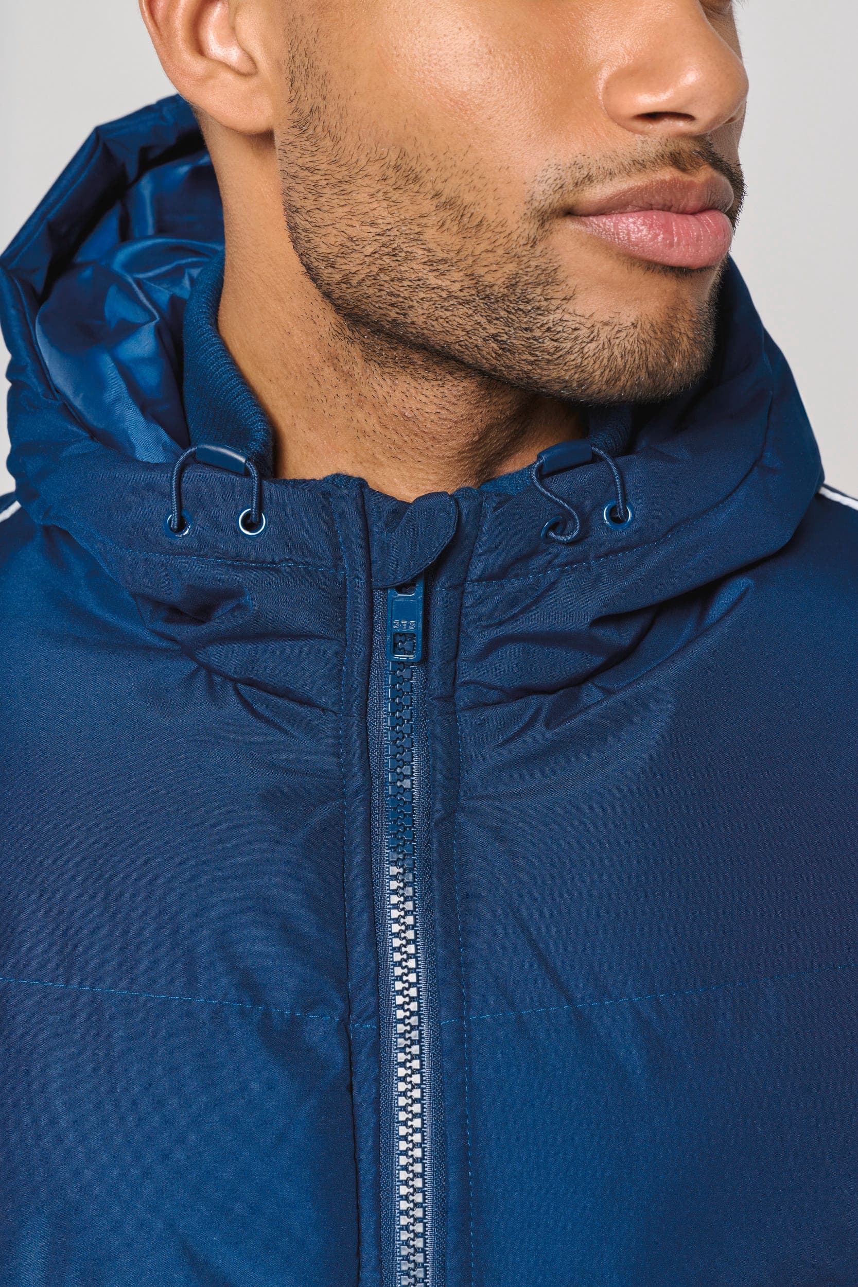 Parka team sports unisexe en situation