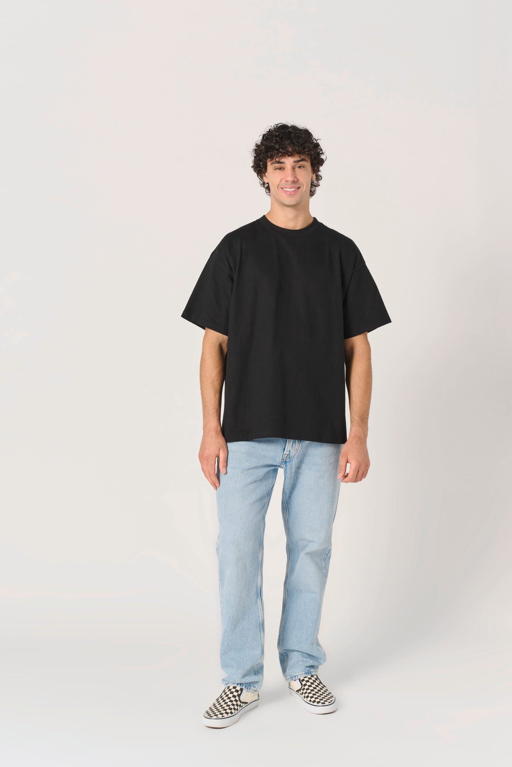 T-shirt oversize unisexe en situation