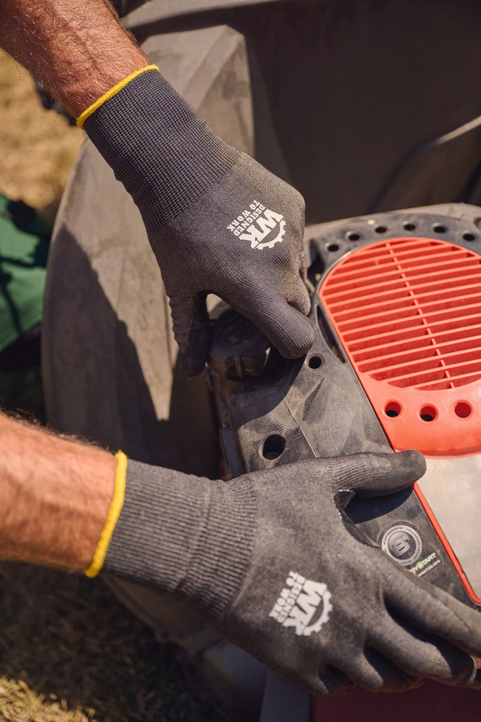 Gants tactiles de protection contre les coupures en situation