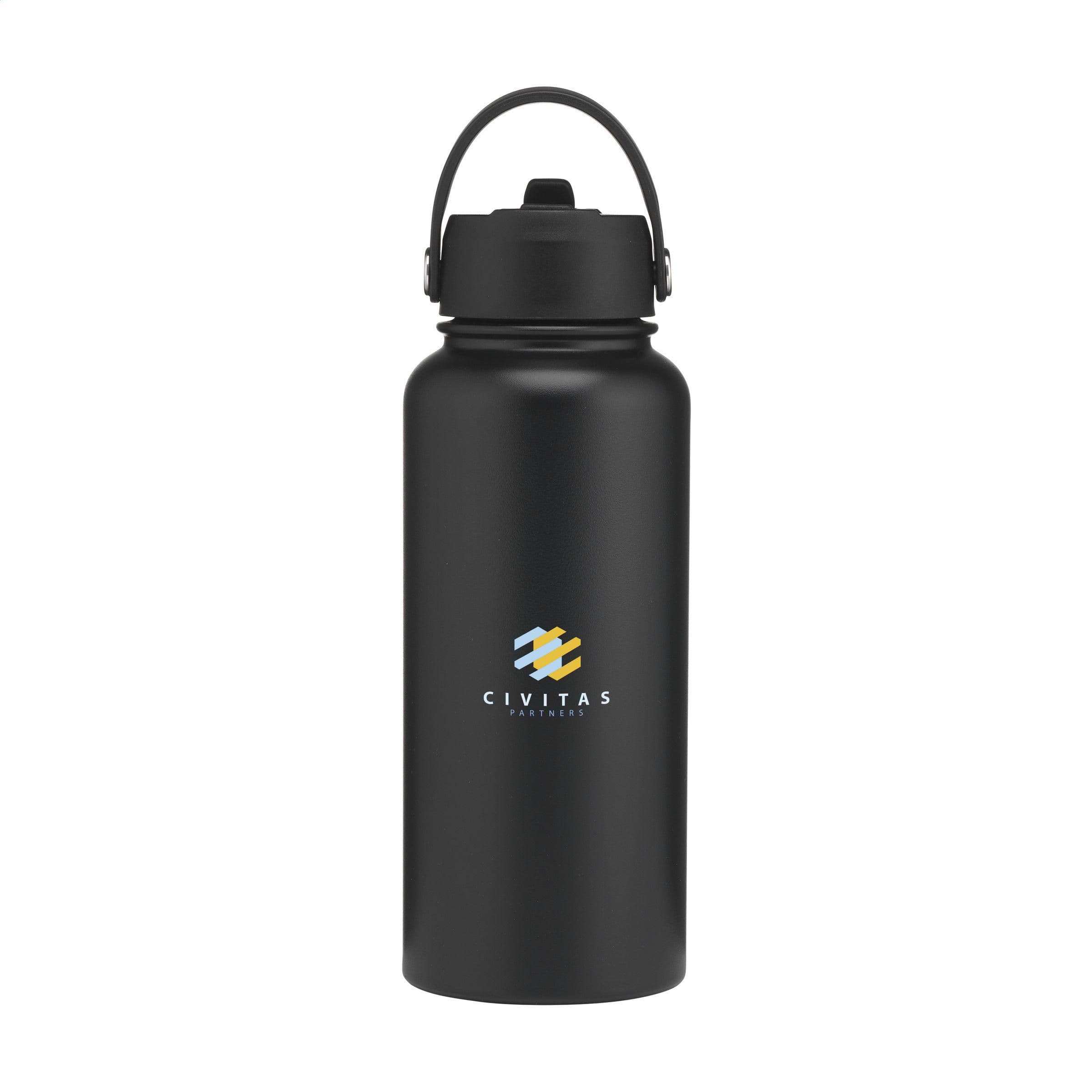 Bouteille Eddy RCS recyclée acier 900 ml en situation