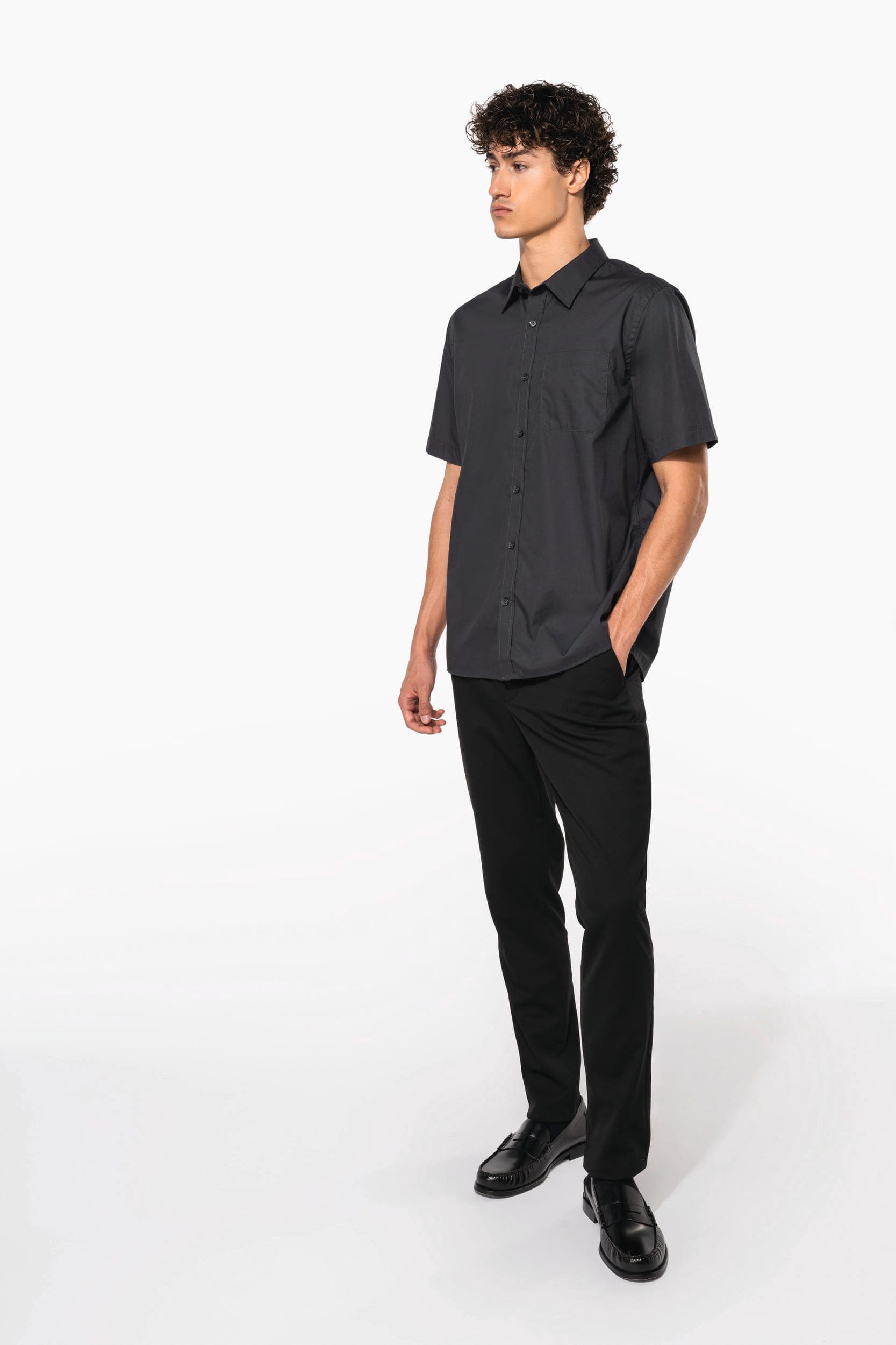 Chemise popeline manches courtes en situation