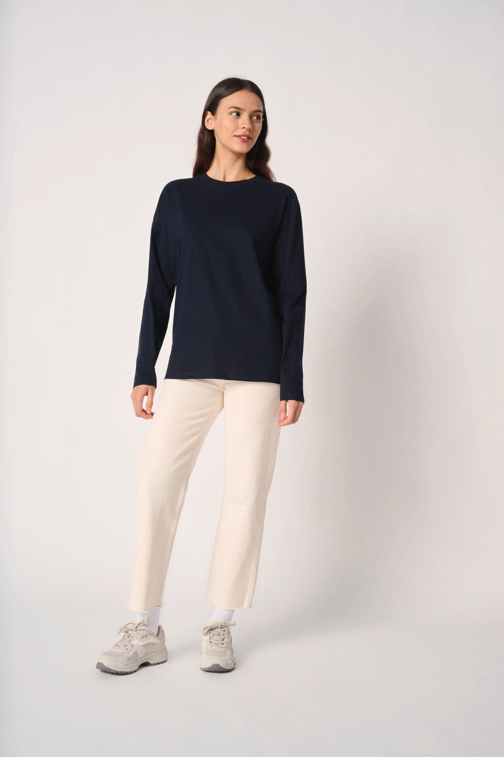T-shirt LSL unisexe iDeal150 en situation