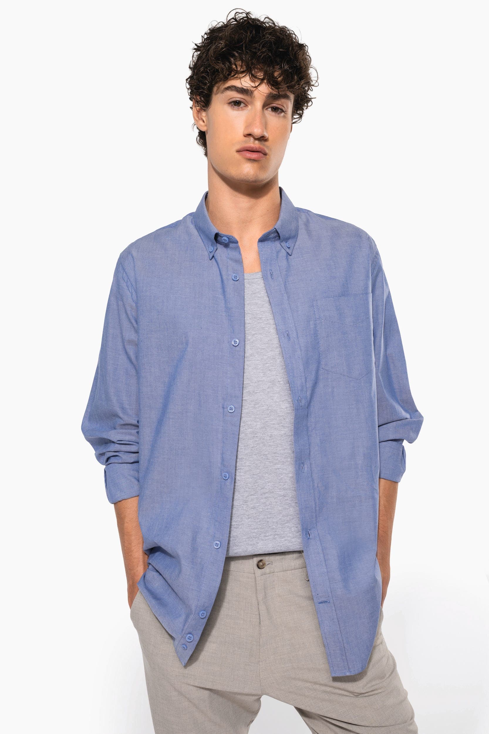 Chemise Oxford manches longues en situation