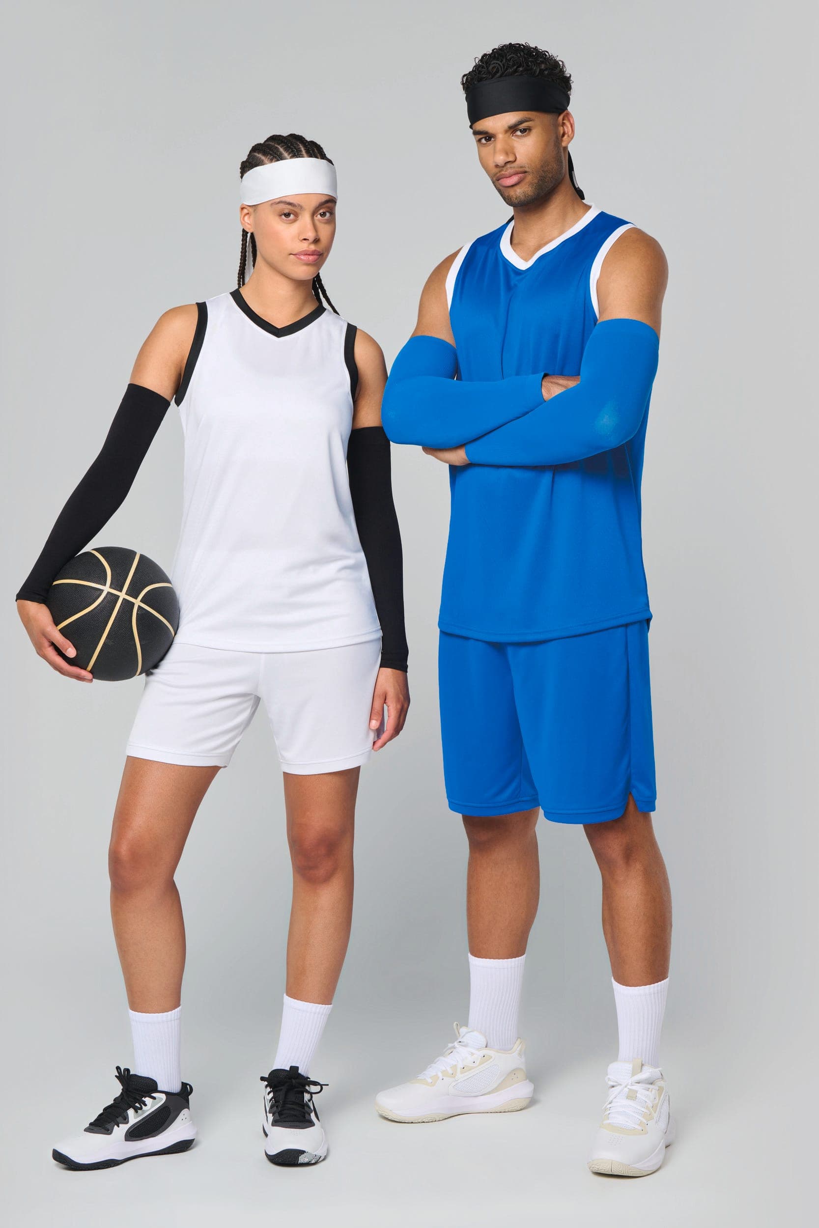 Maillot de basket-ball femme en situation
