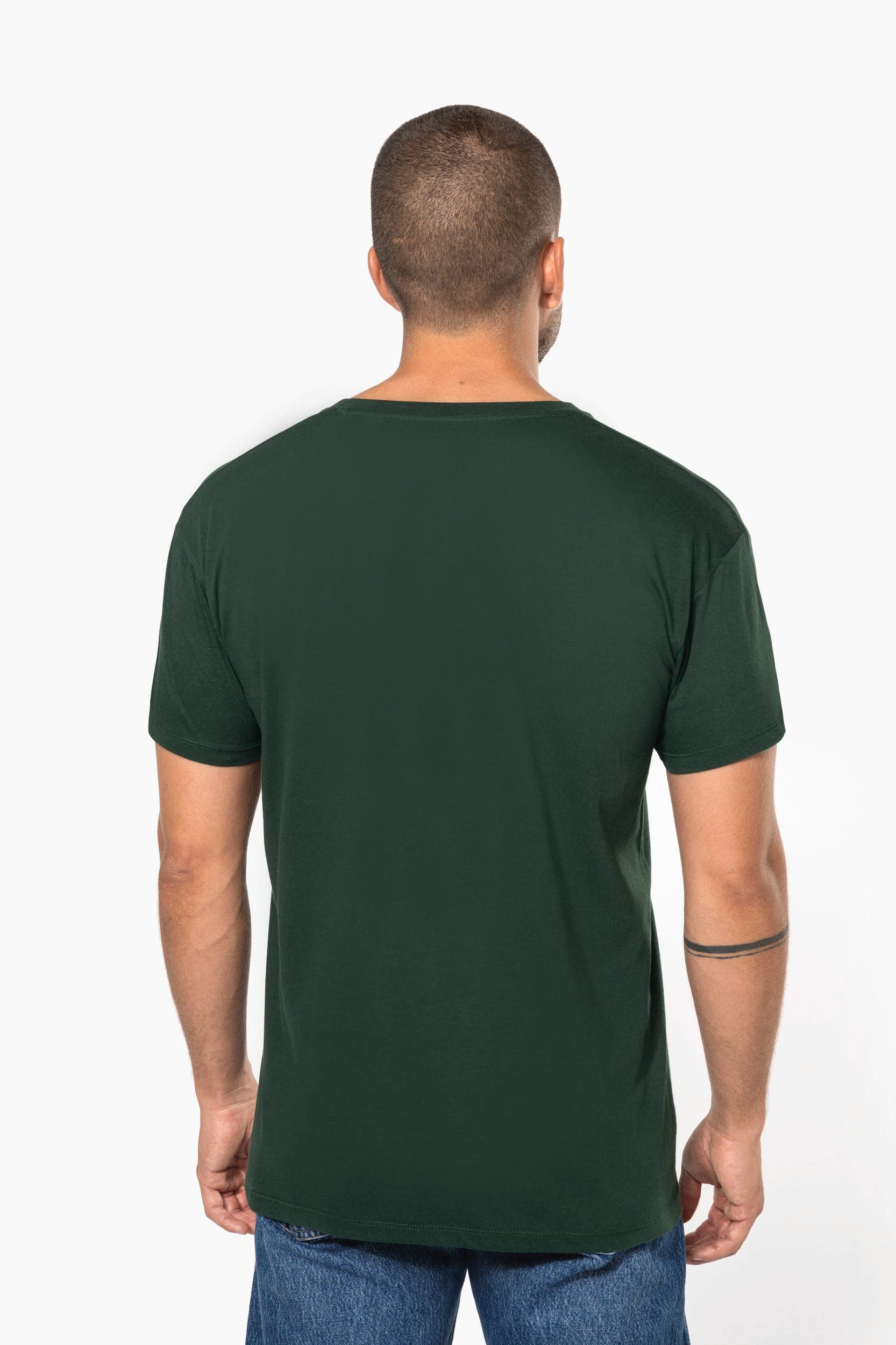 T-shirt Bio150 IC col V homme en situation