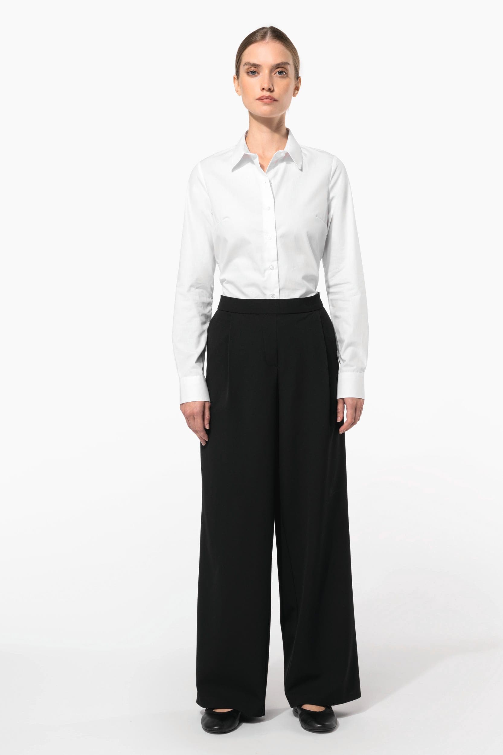Chemise popeline manches longues femme en situation