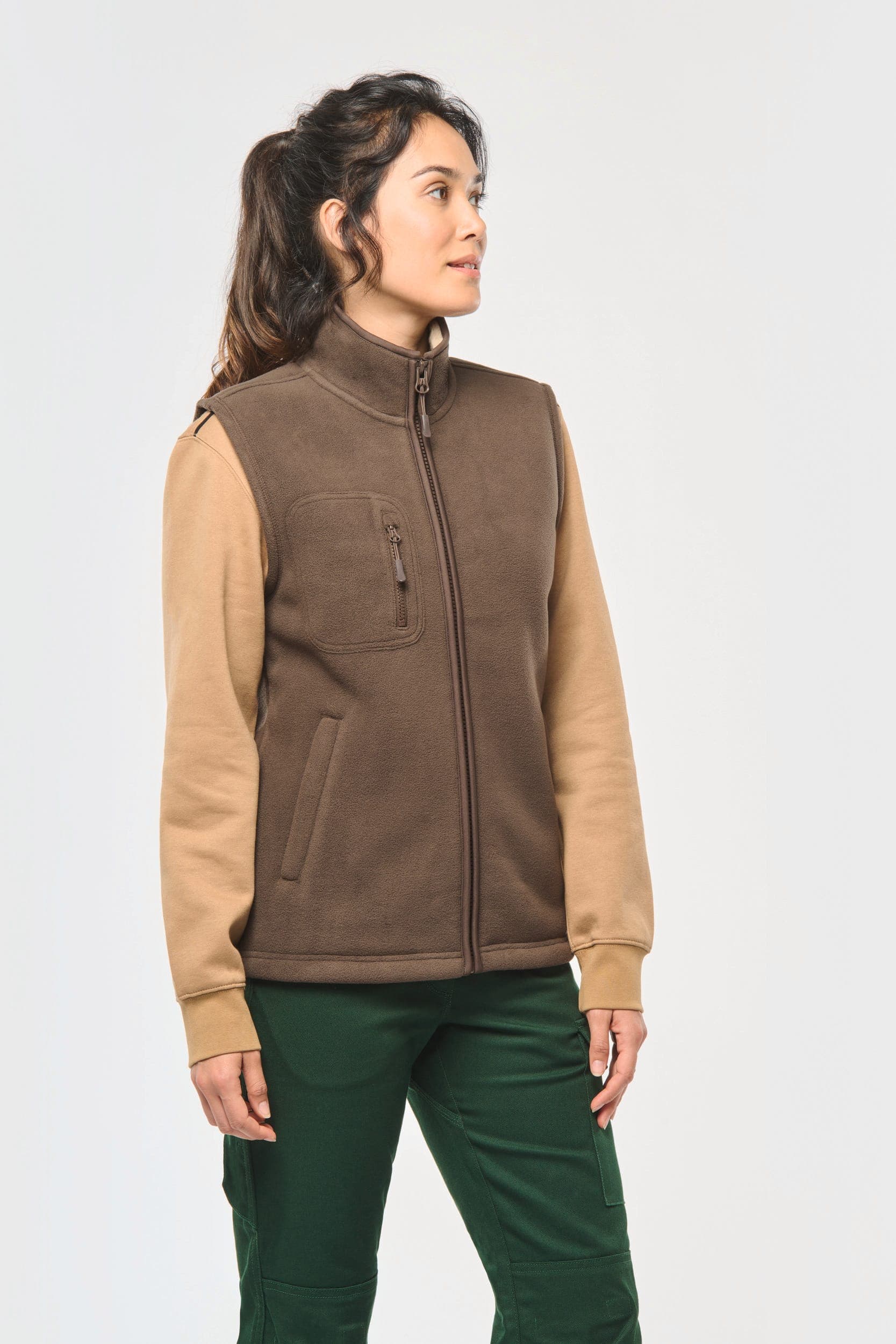 Bodywarmer polaire avec intérieur sherpa unisexe en situation