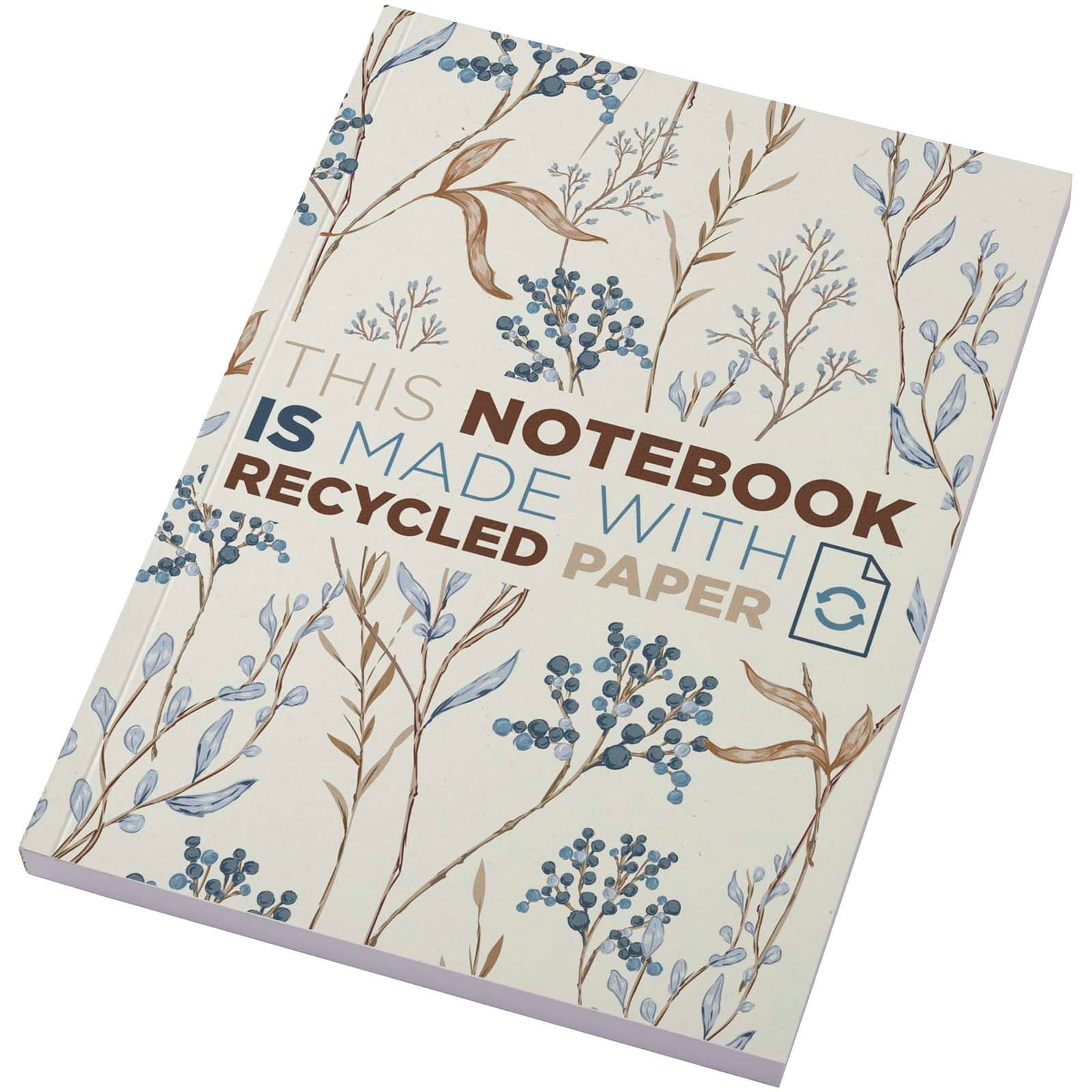 Cahier Novella Austen Colours A5 recyclé à couverture souple de 100 feuilles coloris Ivoire