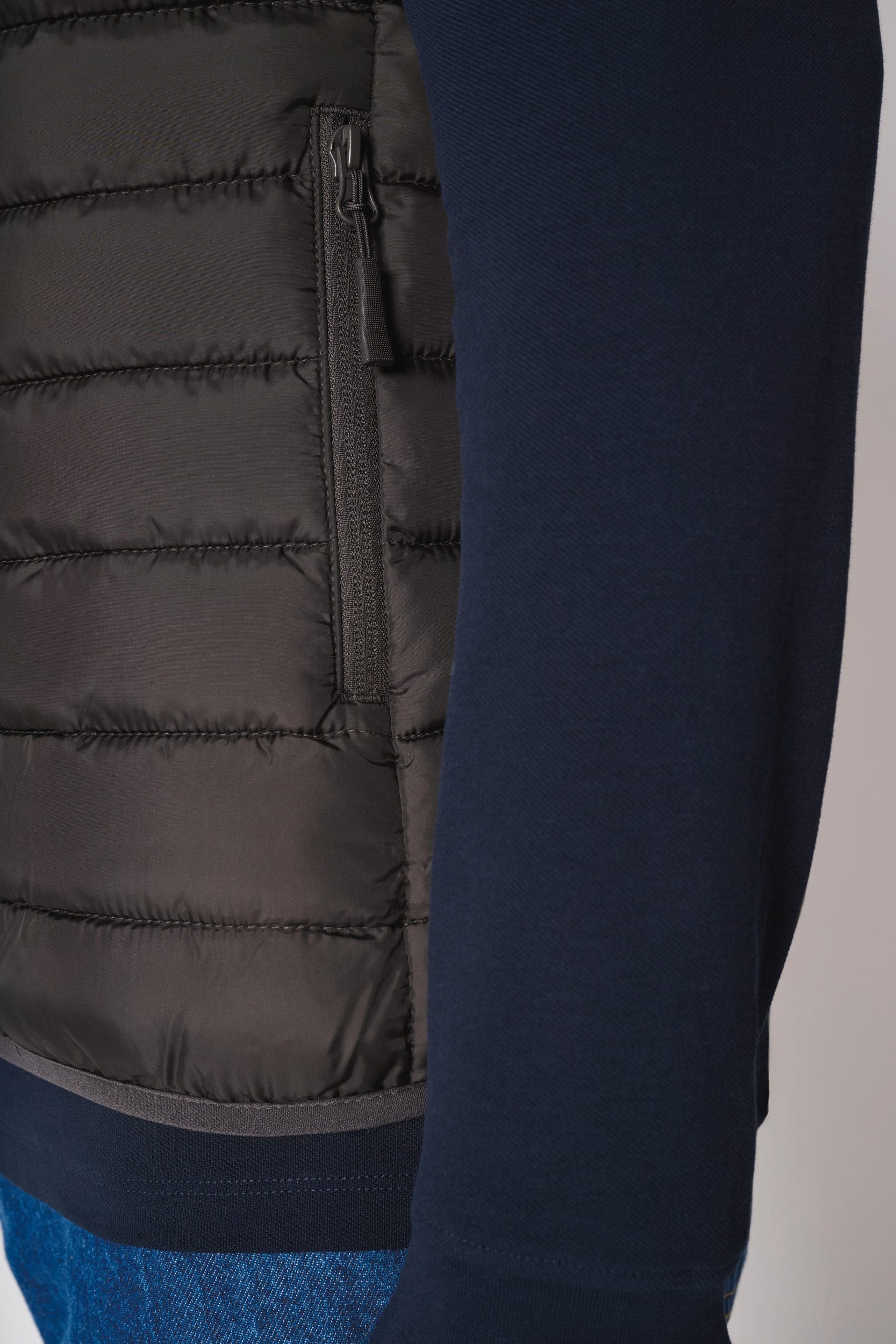 Bodywarmer matelassé homme en situation