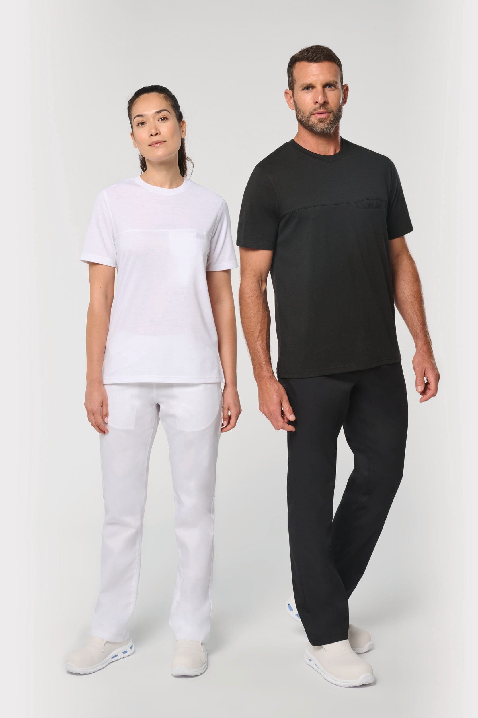 T-shirt de cuisine respirant unisexe en situation