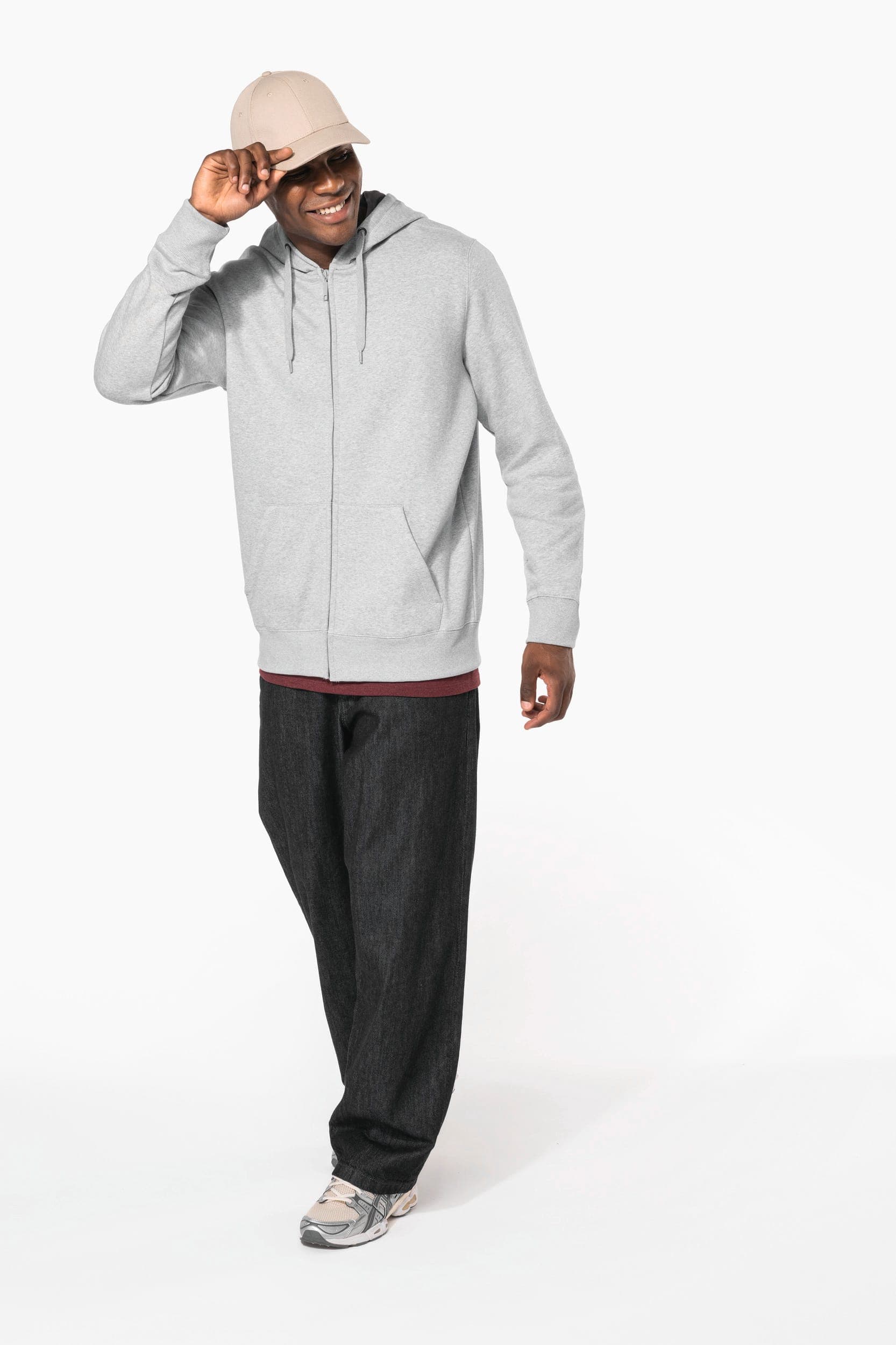Sweat-shirt zippé capuche unisexe en situation