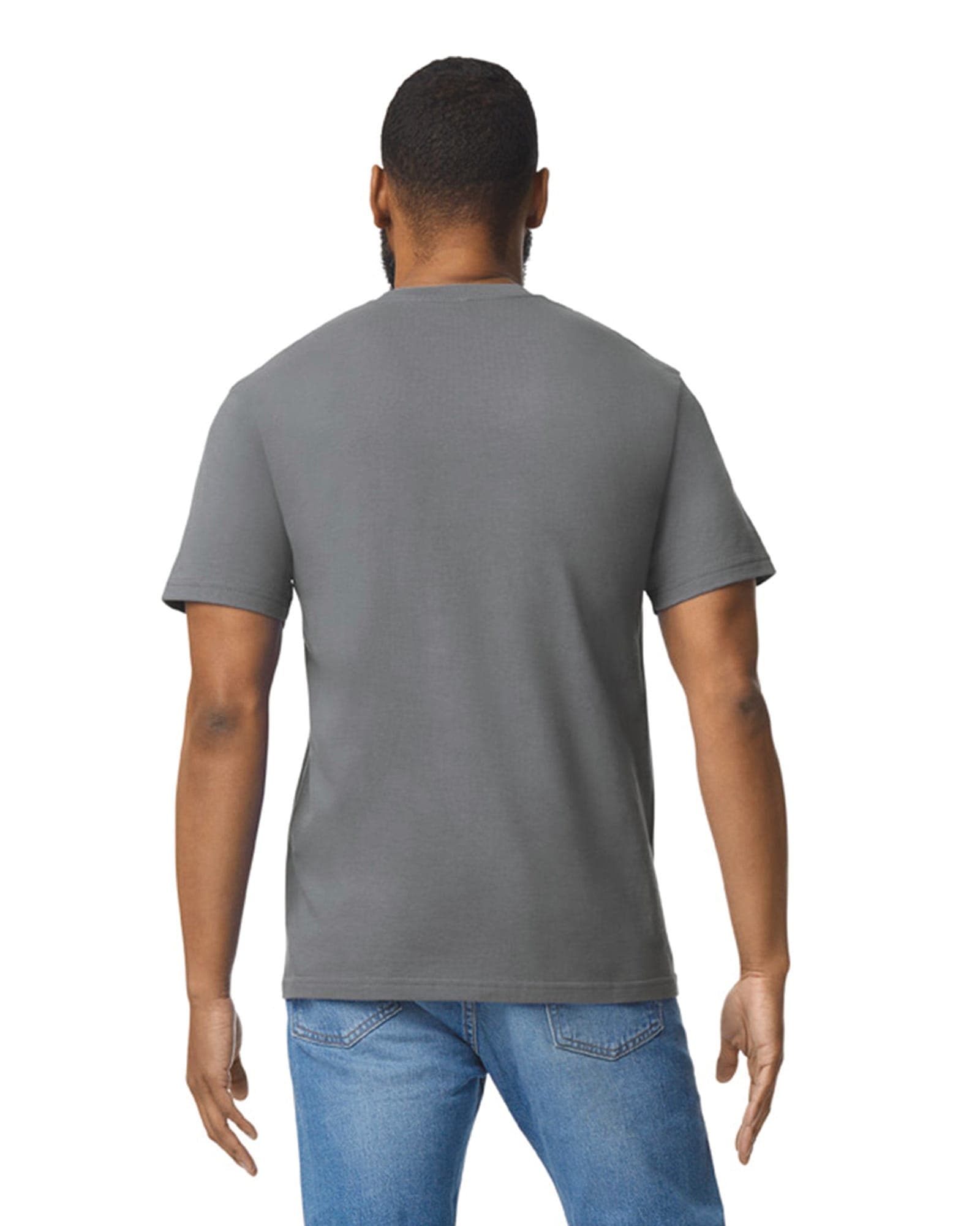T-shirt homme softstyle midweight en situation