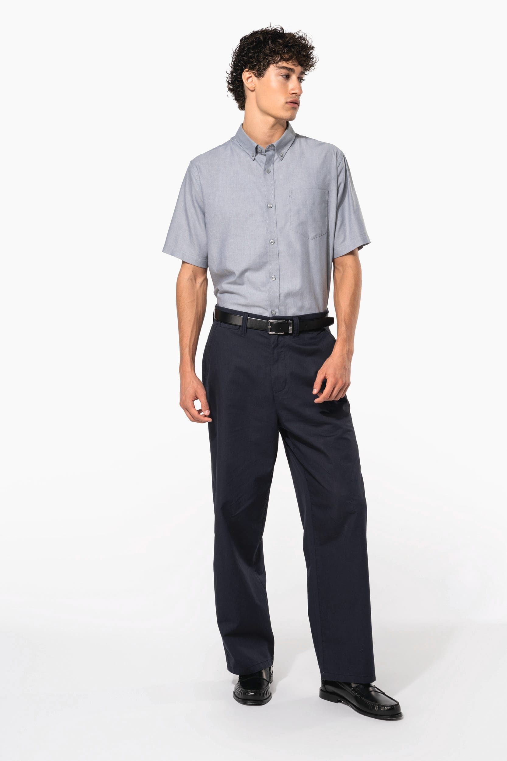 Chemise Oxford manches courtes en situation