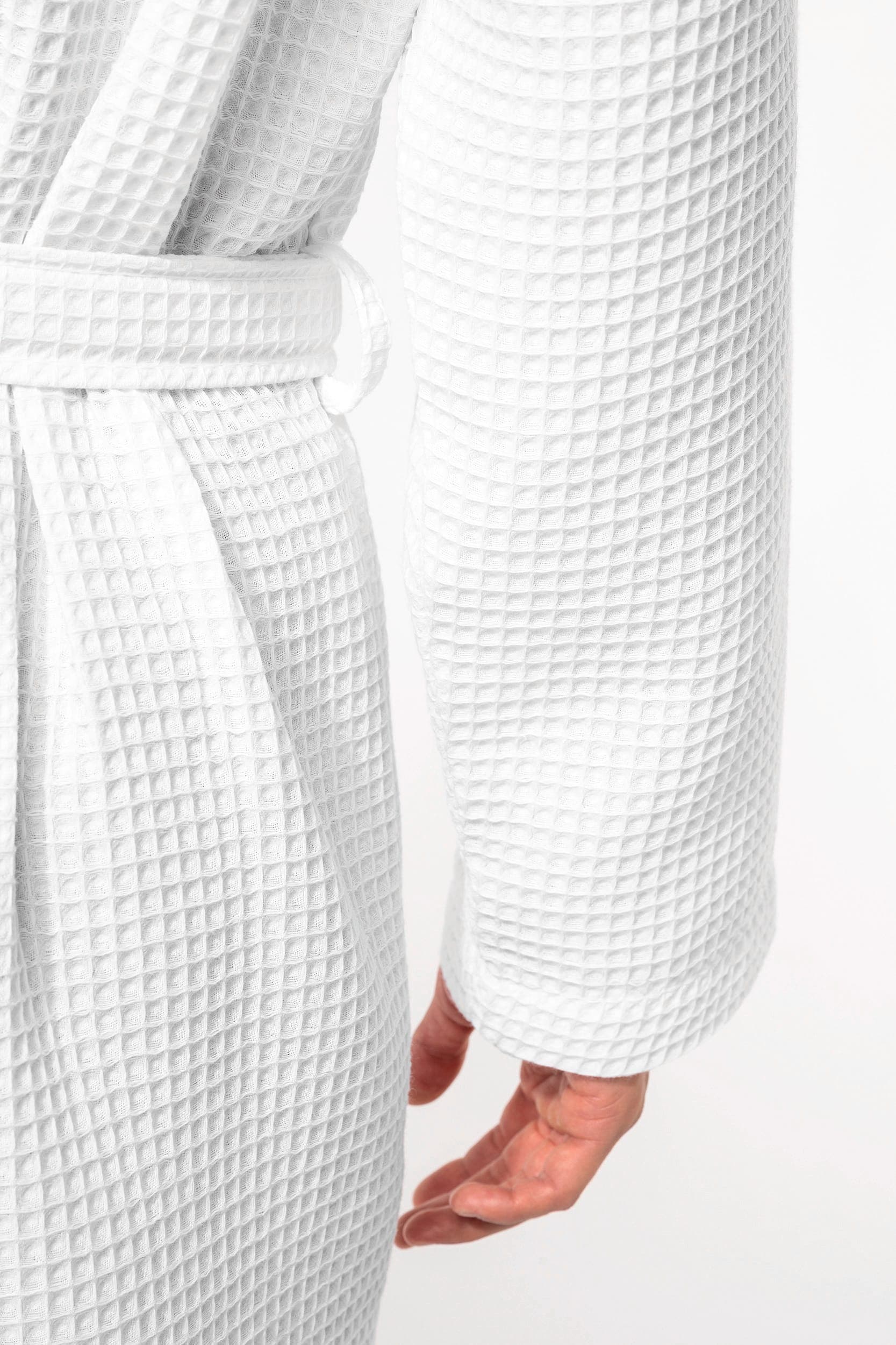 Peignoir kimono nid d'abeille en situation