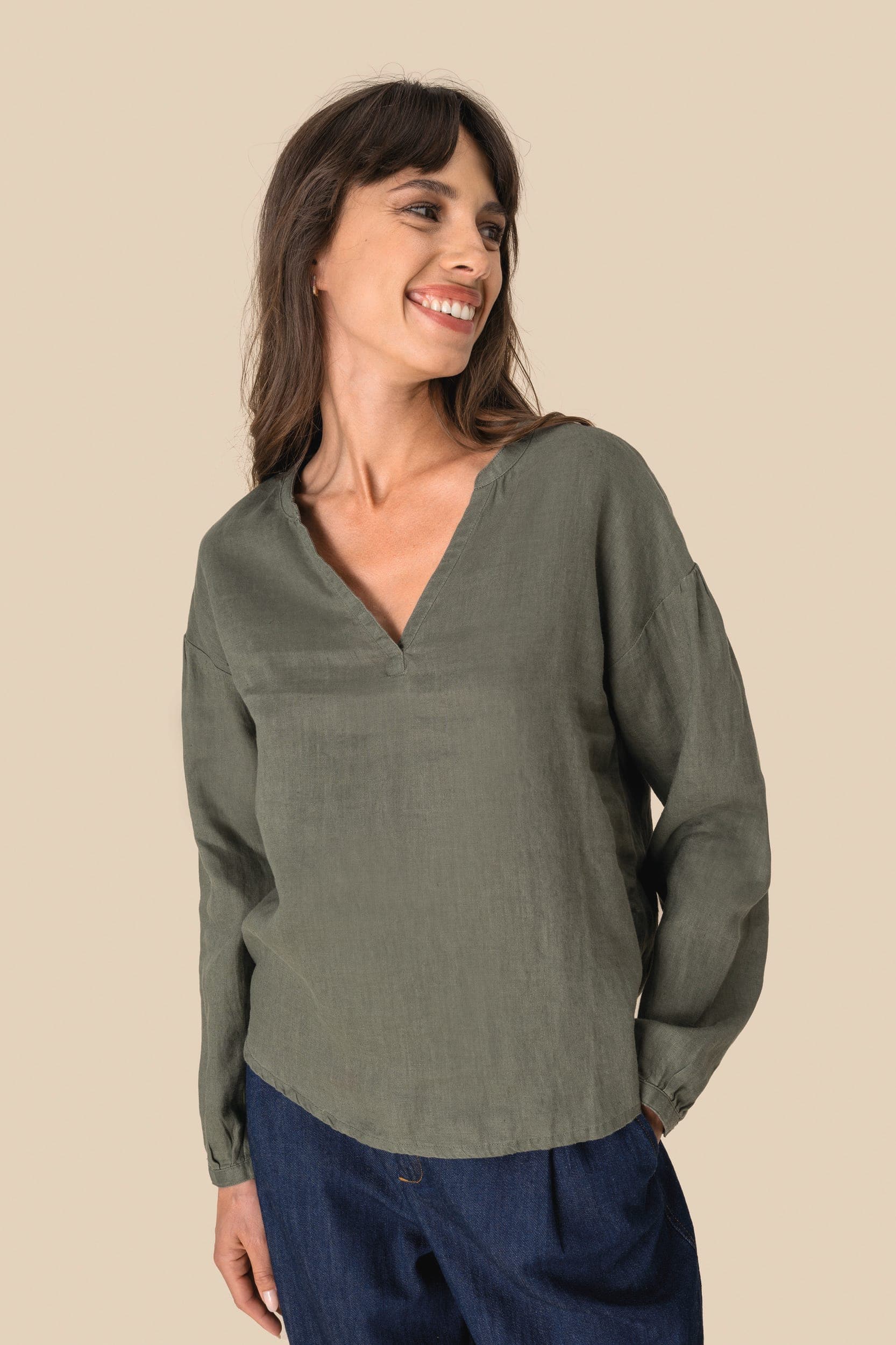 Blouse en lin femme en situation