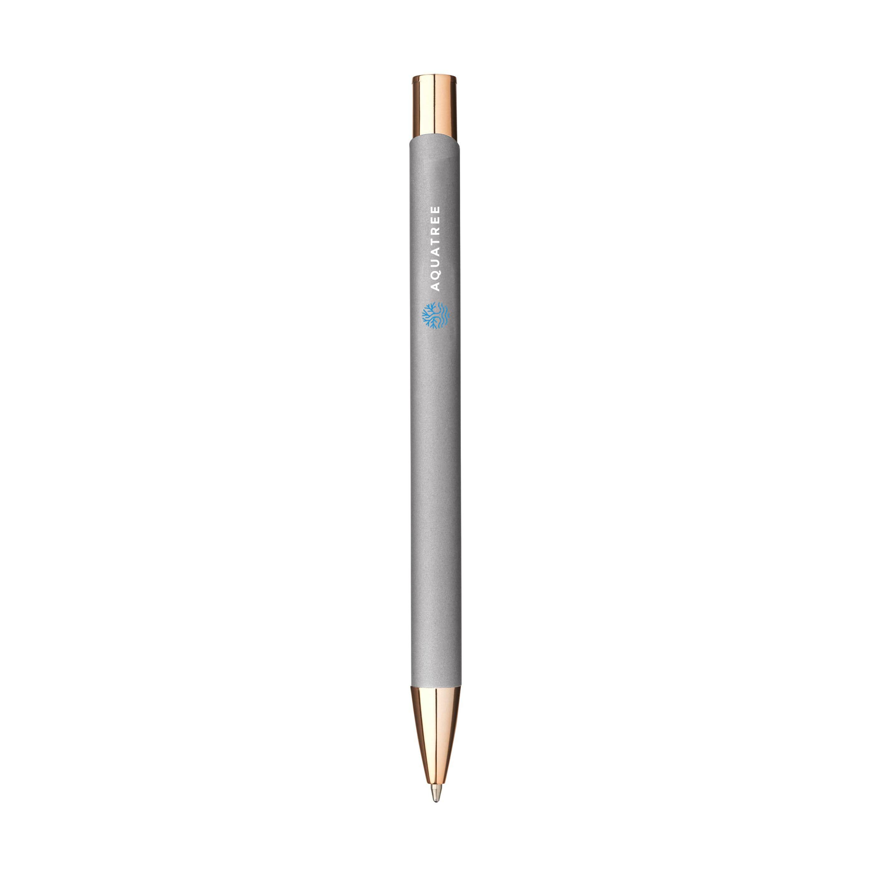 Stylo Ebony RCS aluminium recyclé Rose Gold soft en situation