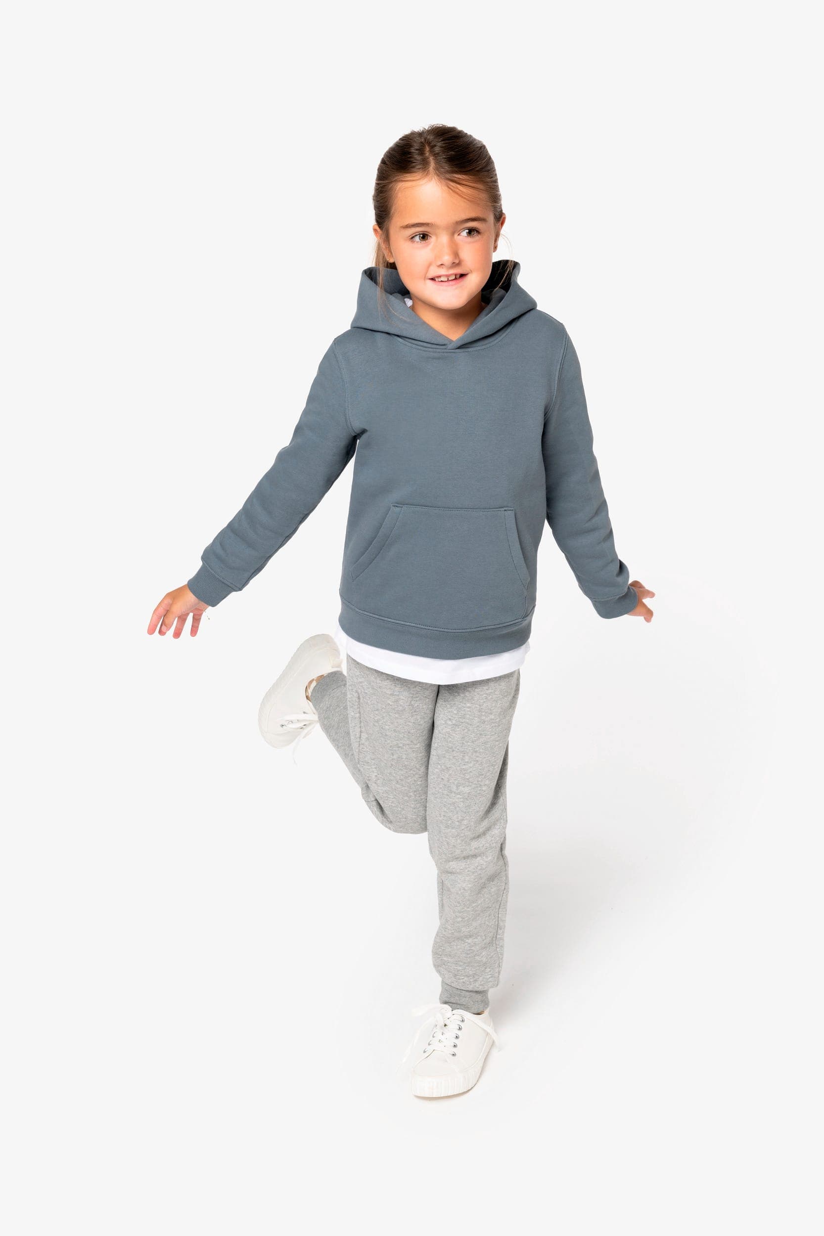 Pantalon de jogging écoresponsable enfant en situation