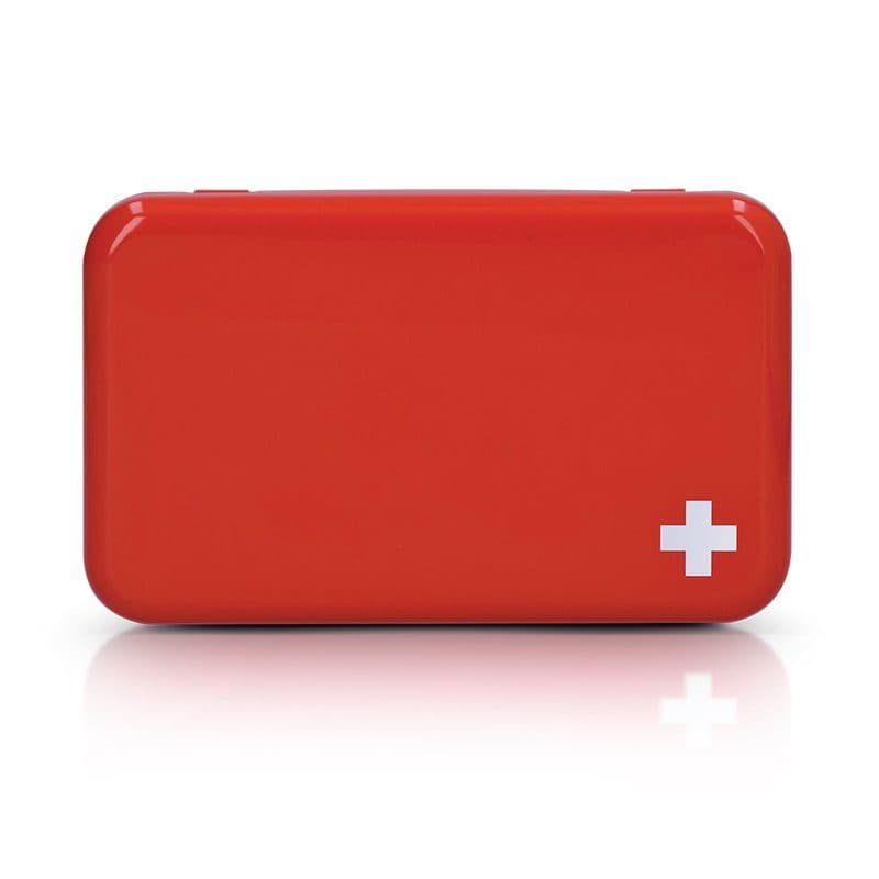 BOITE METAL DE PREMIERS SECOURS en situation