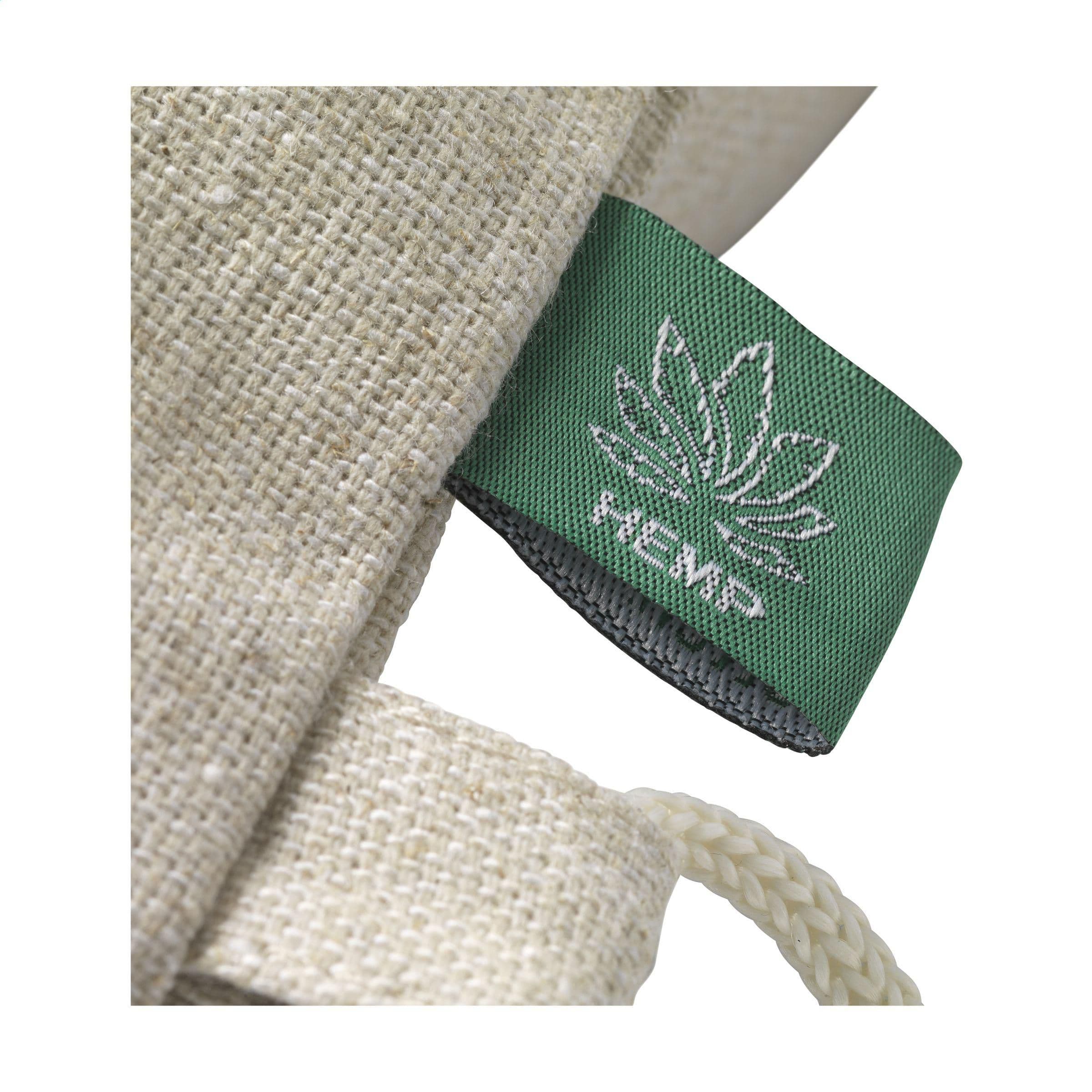 Sac à dos en chanvre (250 g/m²) en situation