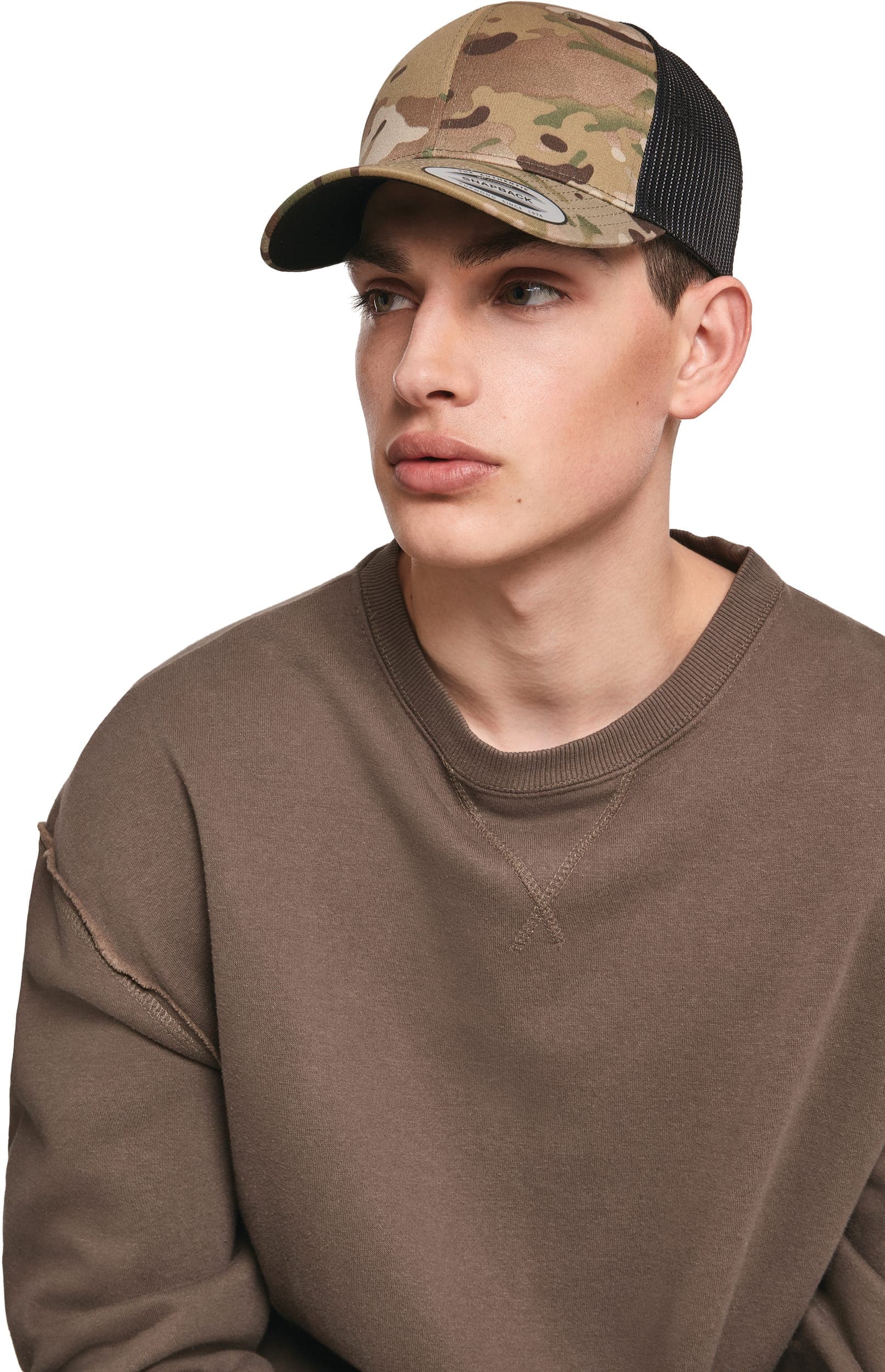 RETRO TRUCKER MULTICAM® en situation