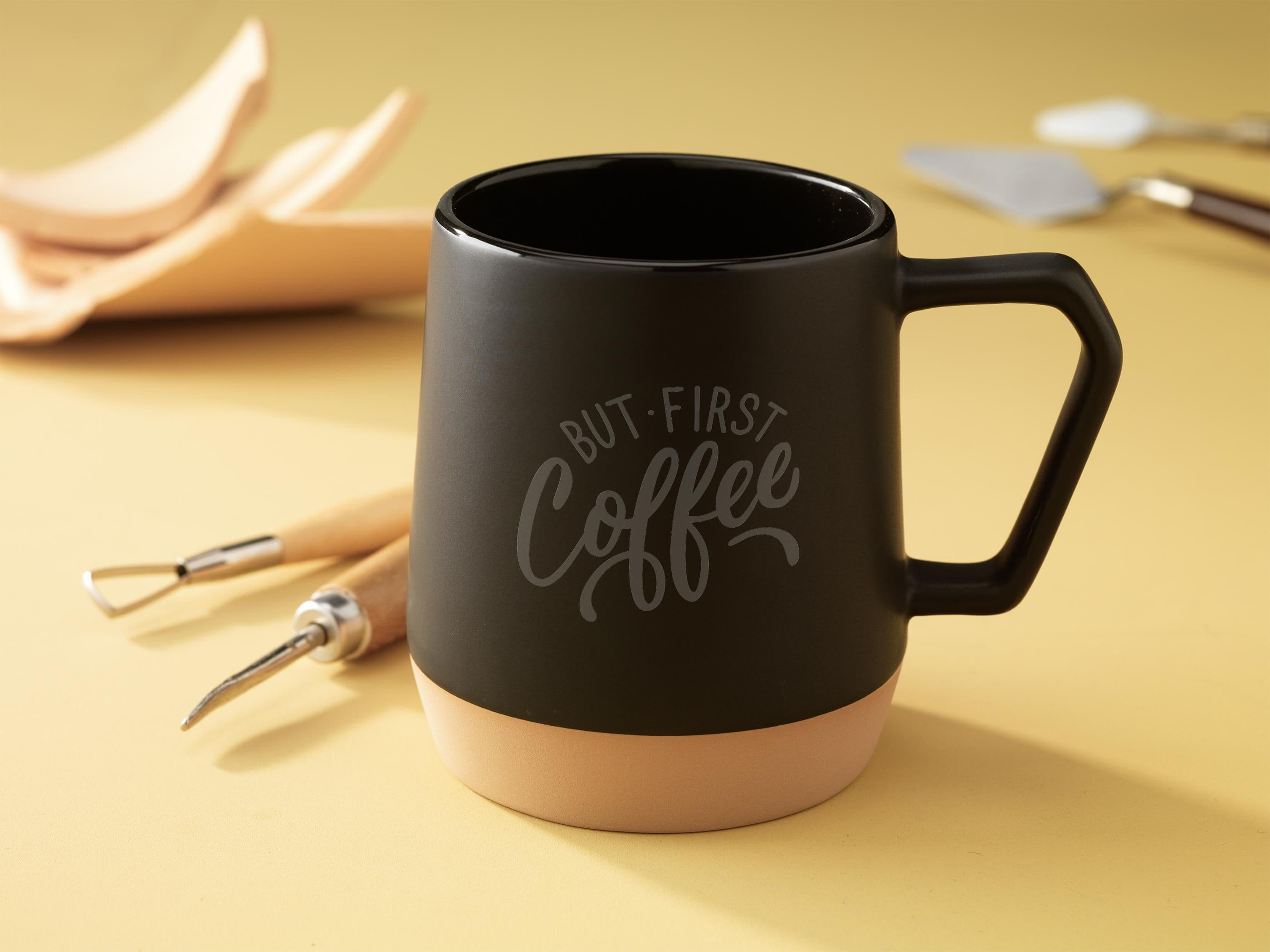 Mug Bellini noir 330 ml en situation