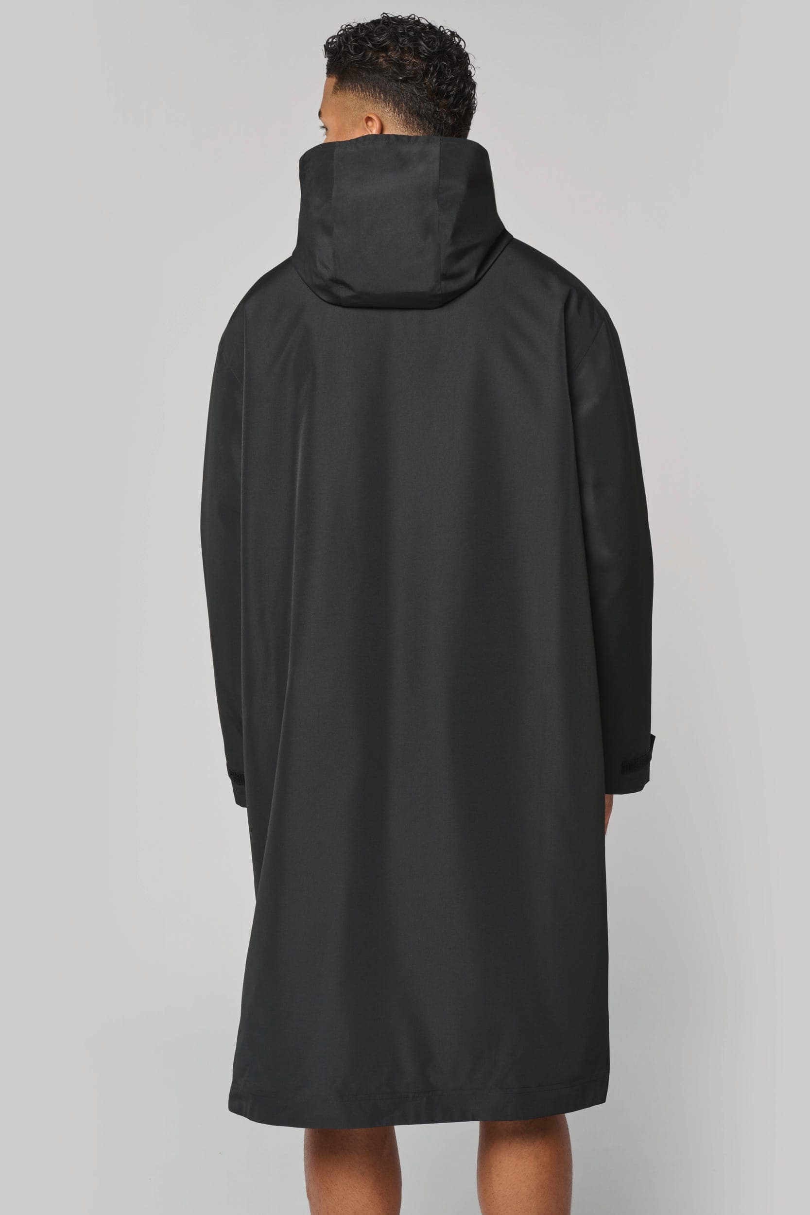 Parka longue doublée sherpa unisexe en situation