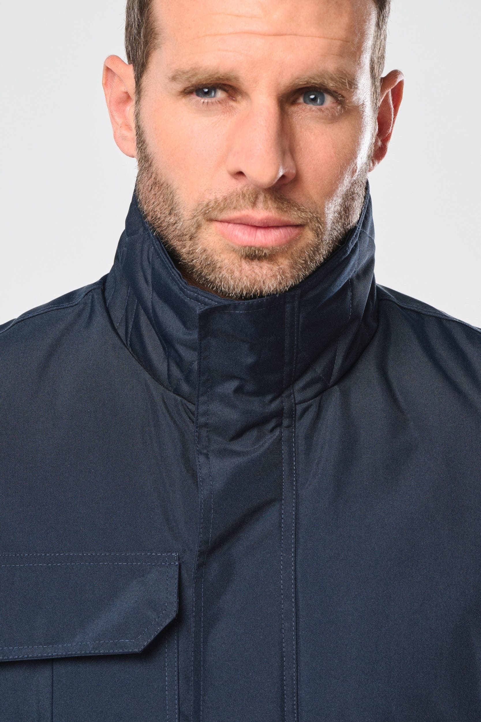 Worker > bodywarmer homme en situation