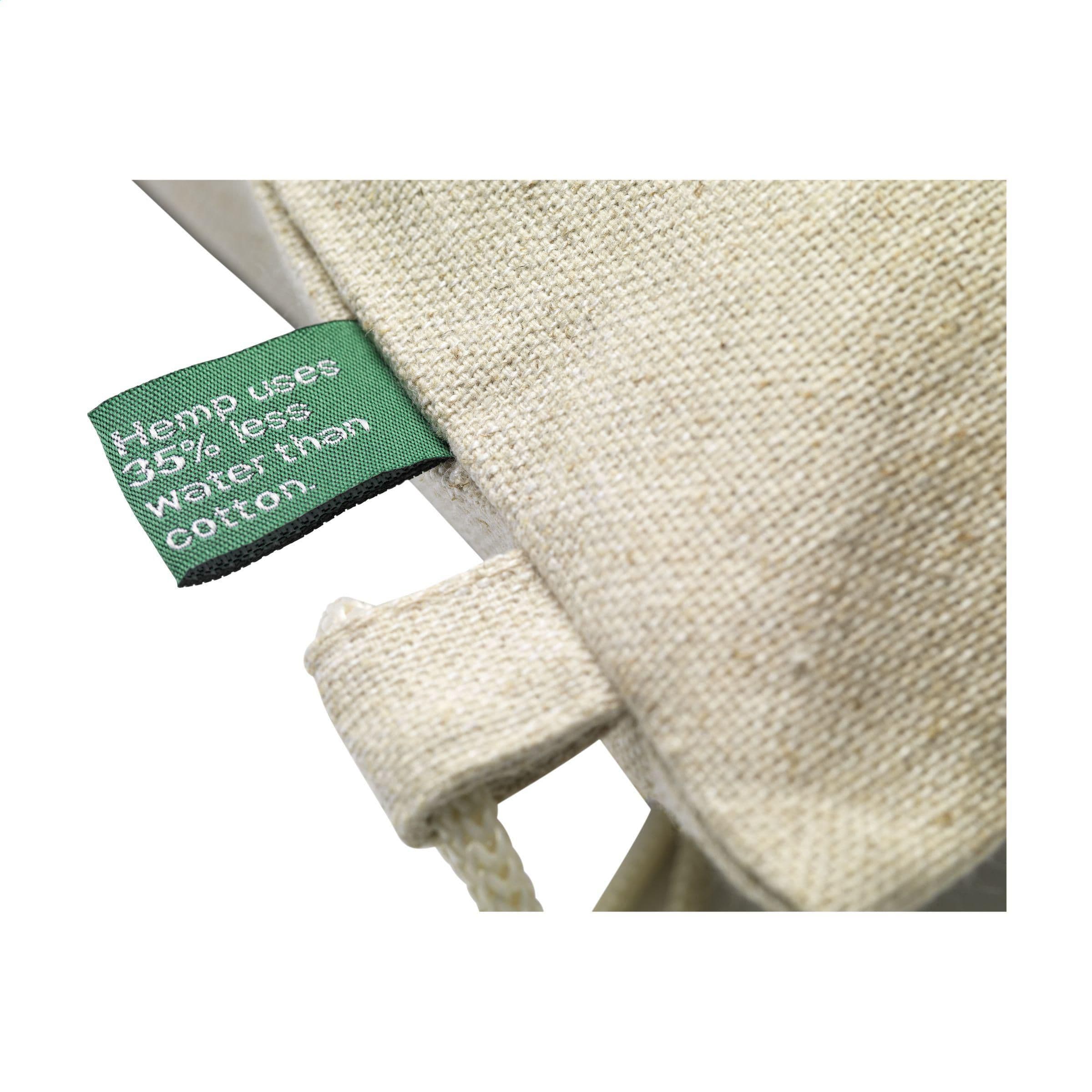 Sac à dos en chanvre (250 g/m²) en situation