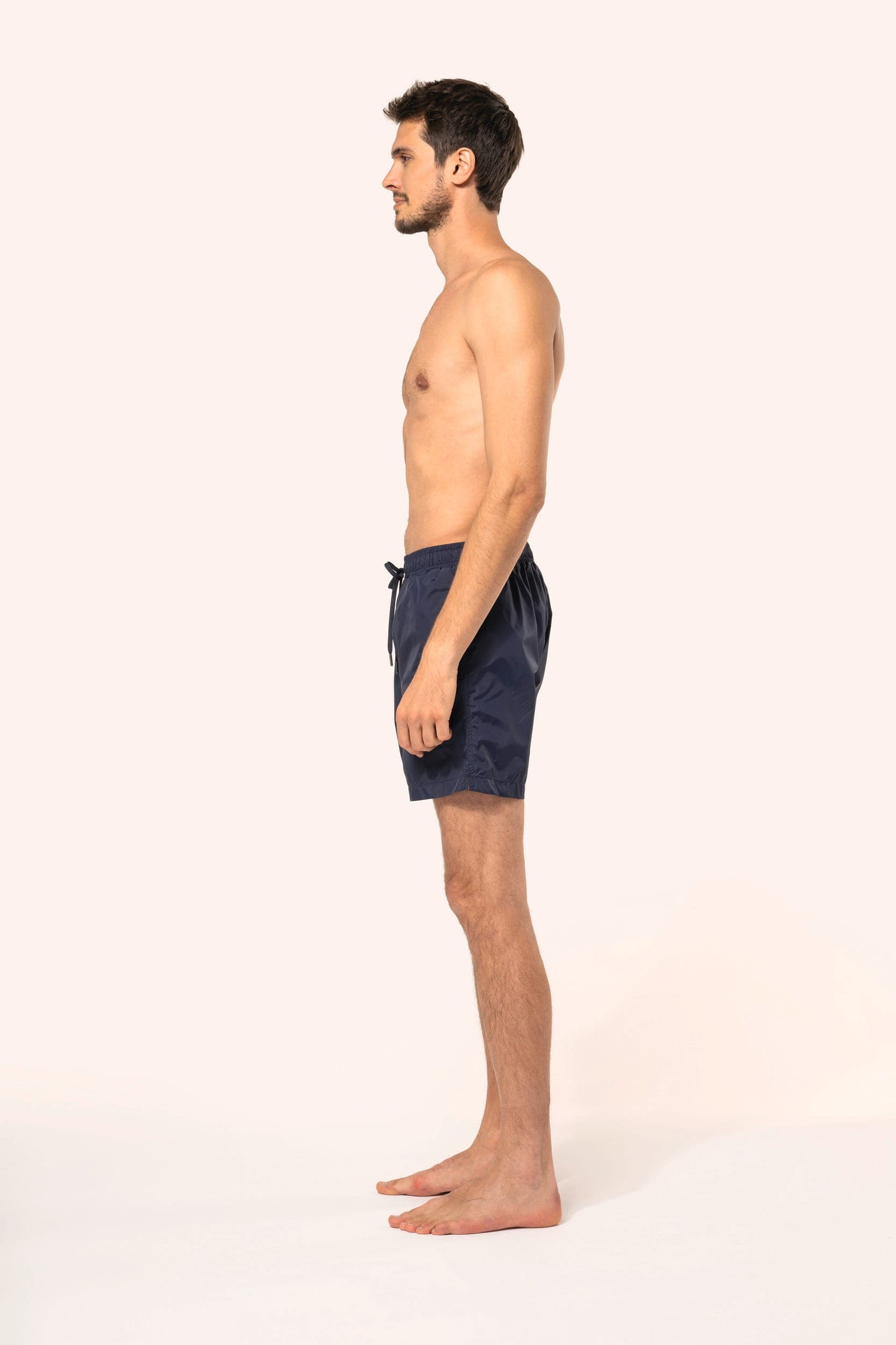 Short de bain homme en situation