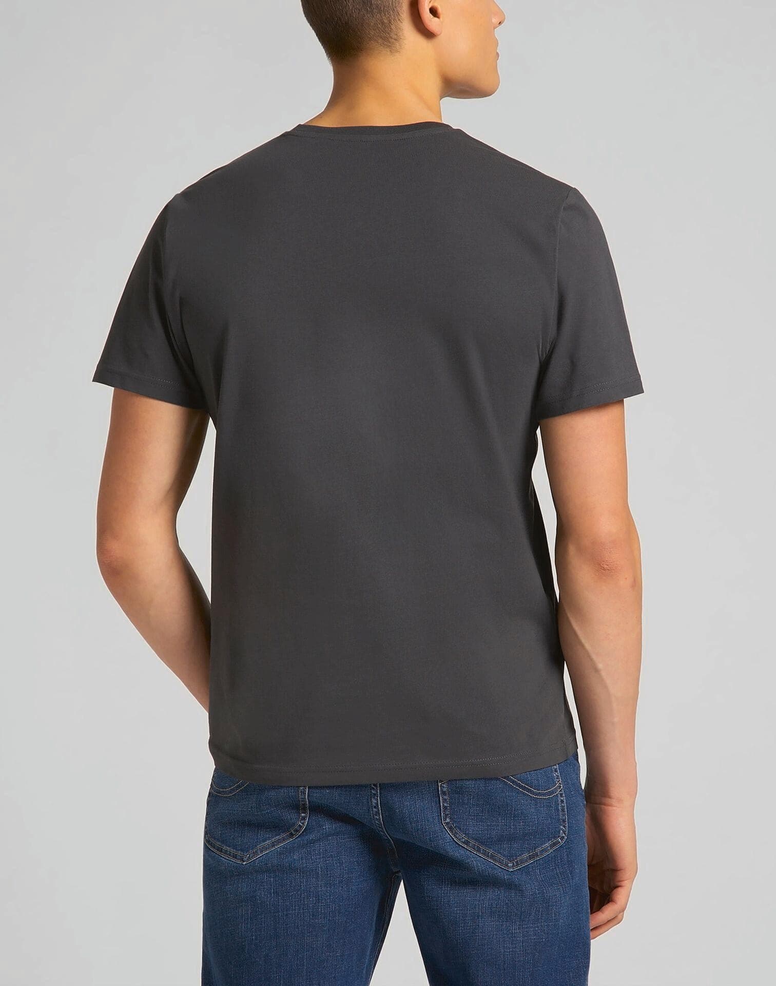 T-shirt Patch Logo Lee en situation