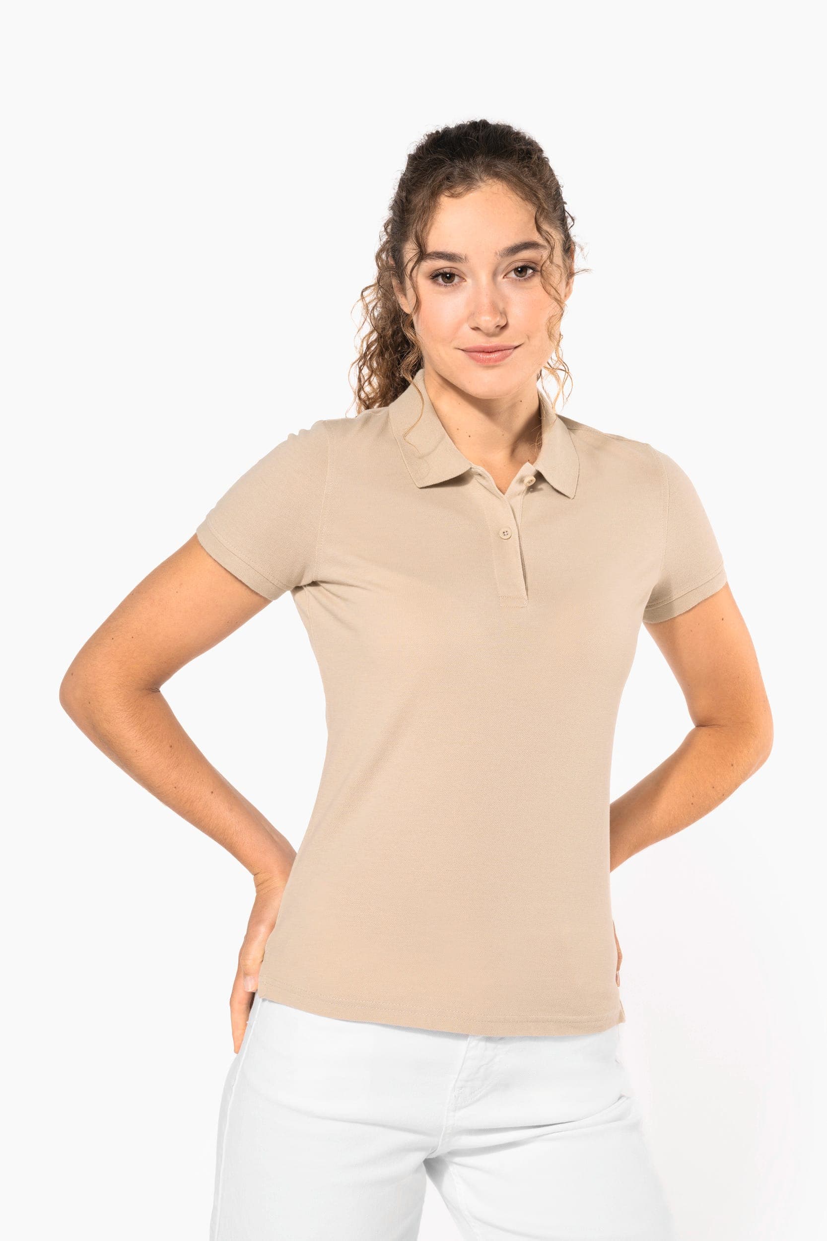 Polo piqué Bio180 femme en situation