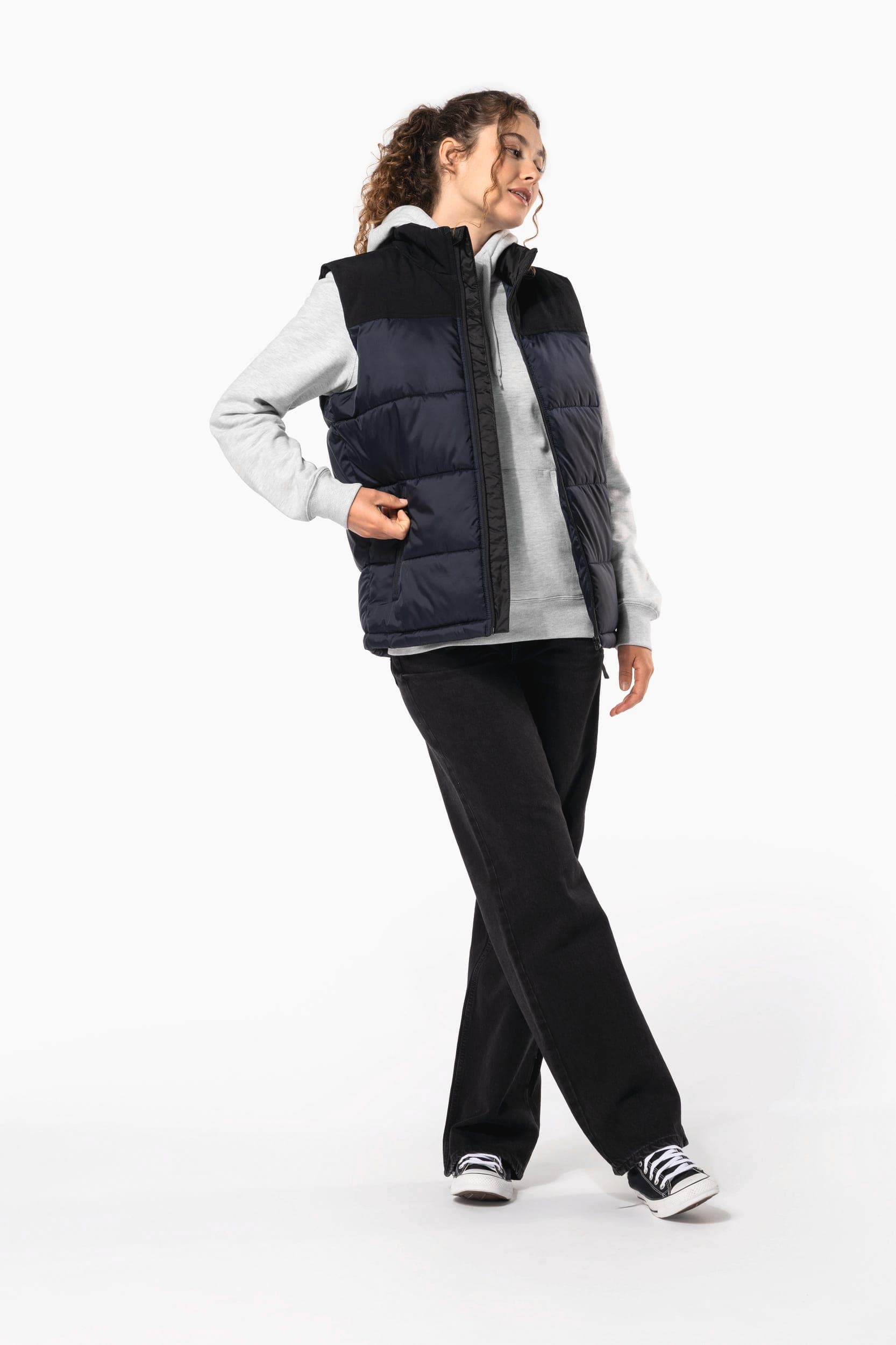 Bodywarmer matelassé bi-ton unisexe en situation