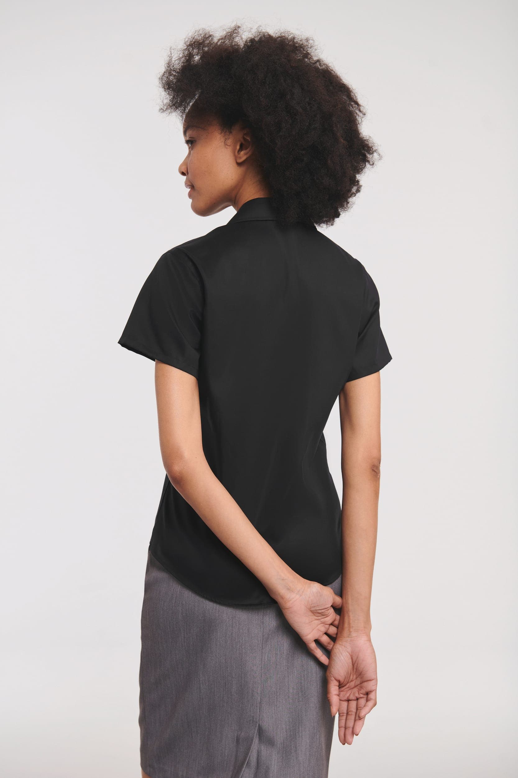 Chemise femme manches courtes Non Iron en situation