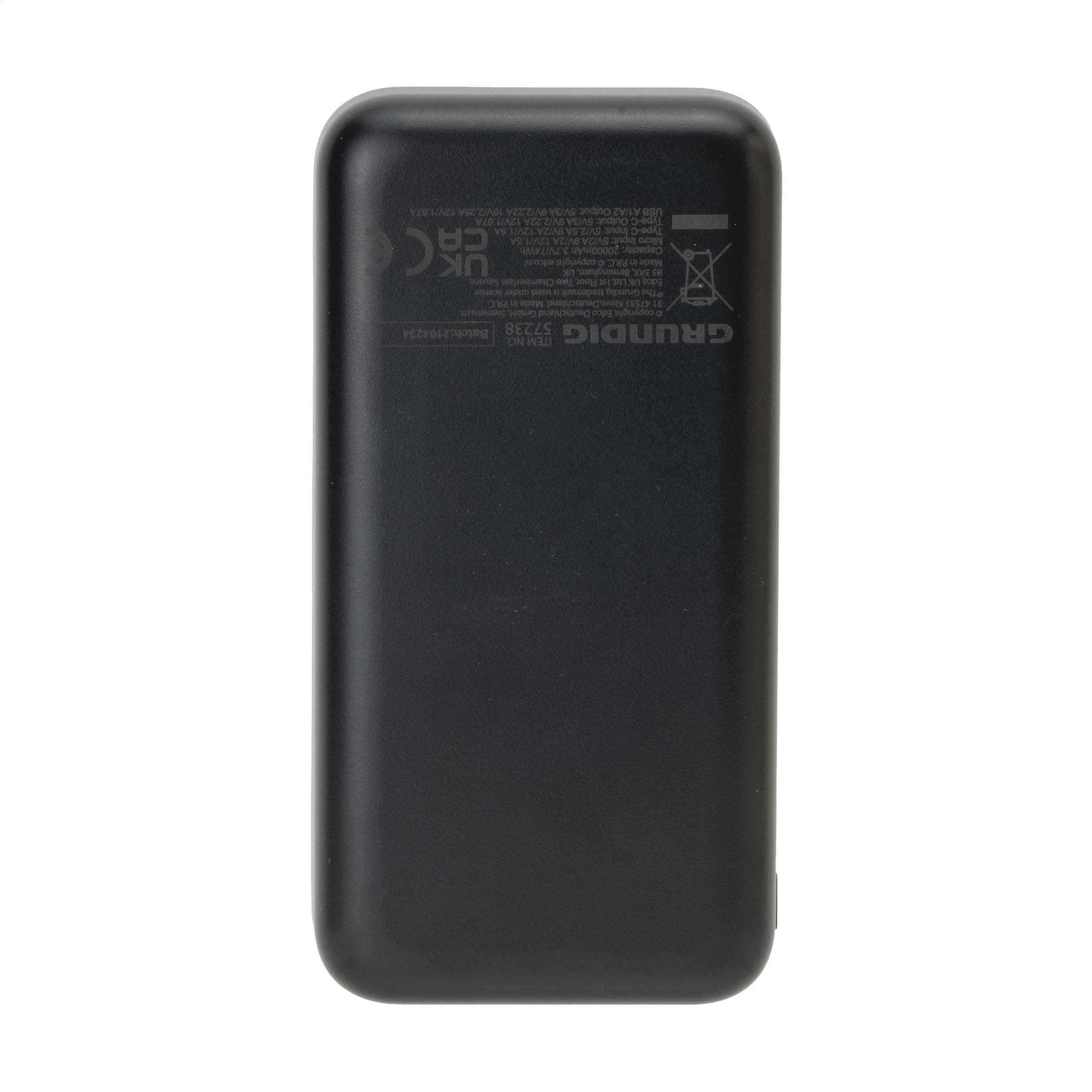 Batterie externe Grundig 20000 mAh en situation