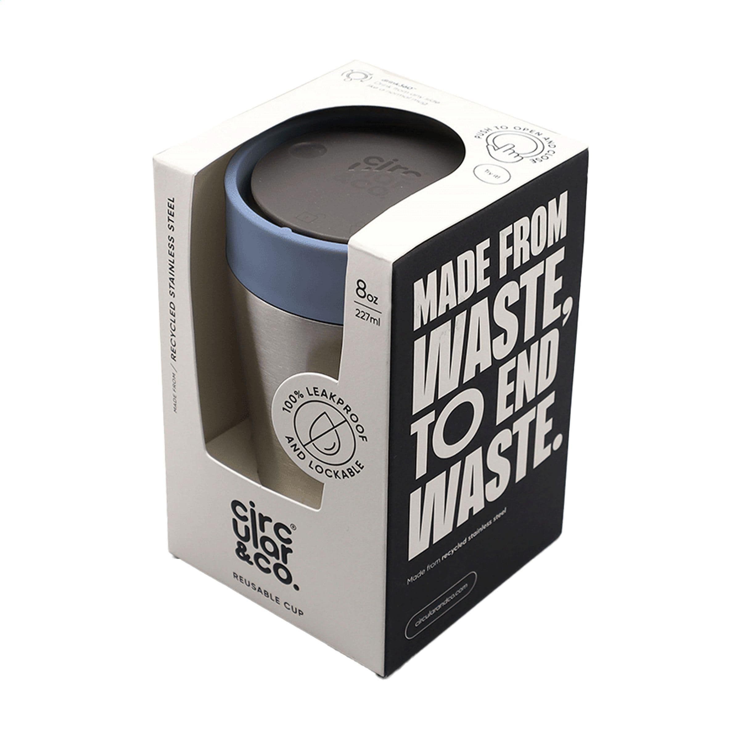 Mug café Circular&Co acier inoxydable recyclé 227 ml en situation