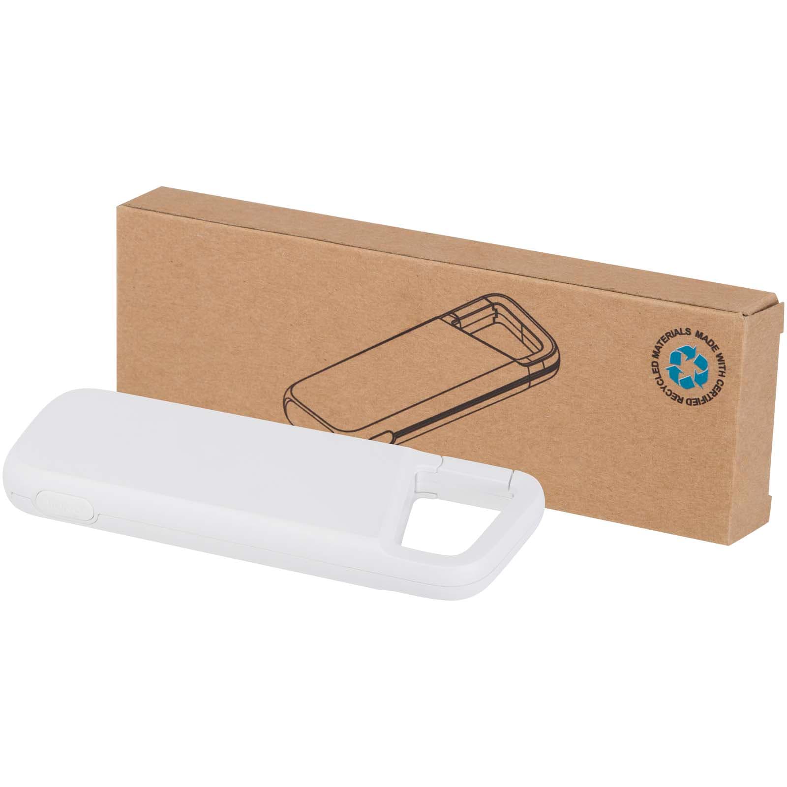 Batterie externe Alkes de 5 000 mAh et 12 W en plastique recyclé résistante à l’eau avec mousqueton