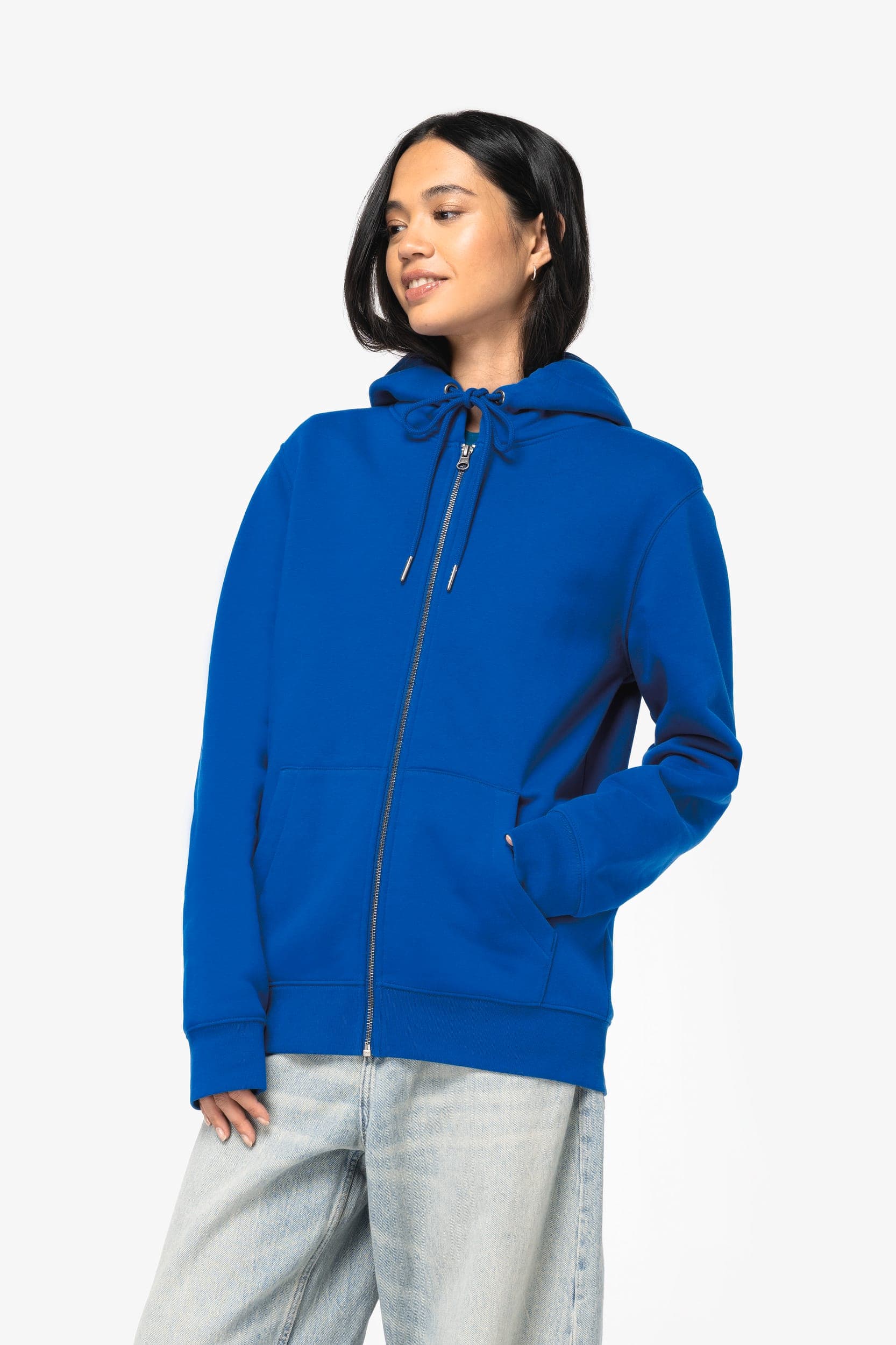 Sweat-shirt écoresponsable zippé à capuche unisexe en situation