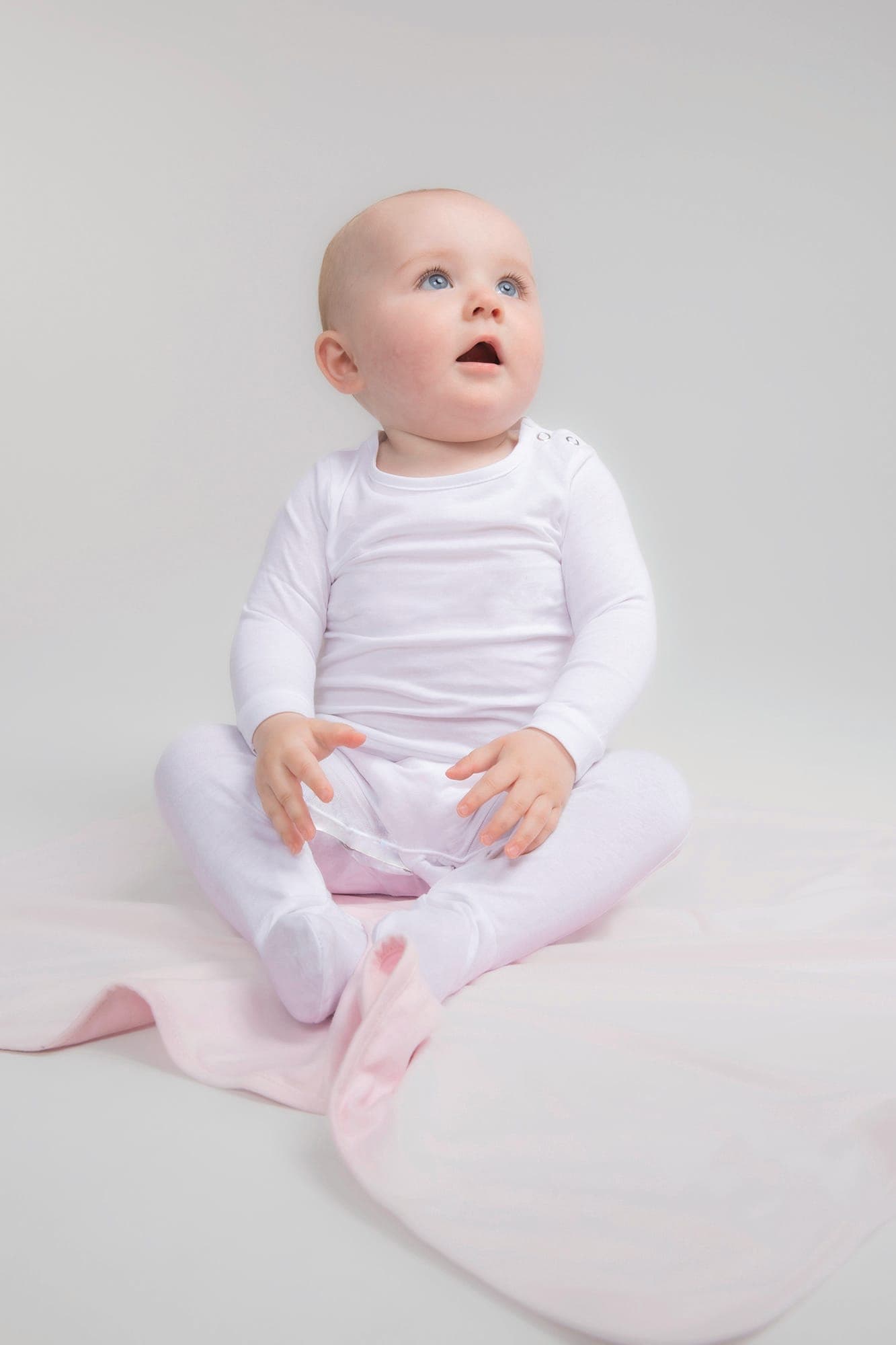 Pyjama manches longues coton biologique en situation