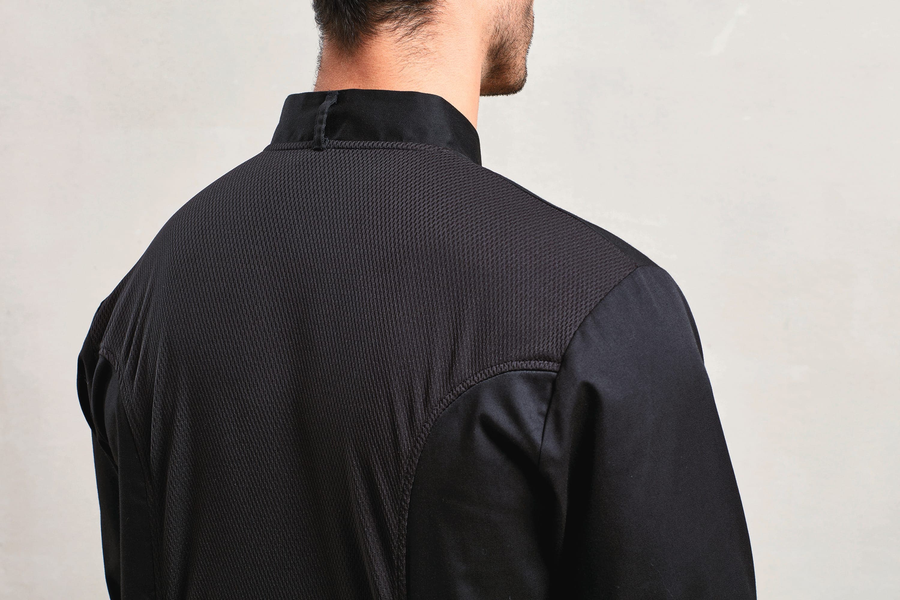 Veste chef cuisinier manches longues Coolchecker® en situation