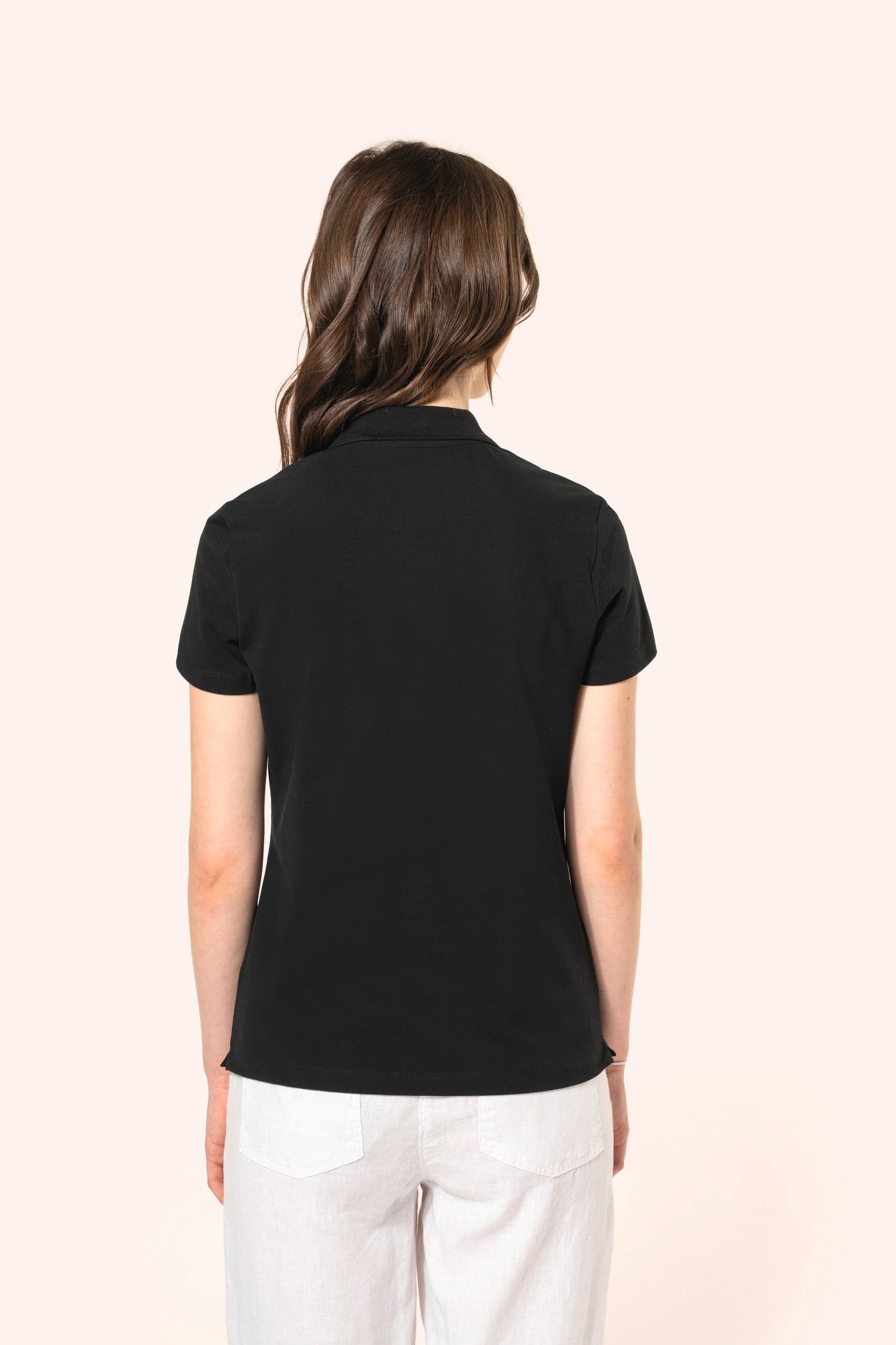 Polo Supima® manches courtes femme en situation