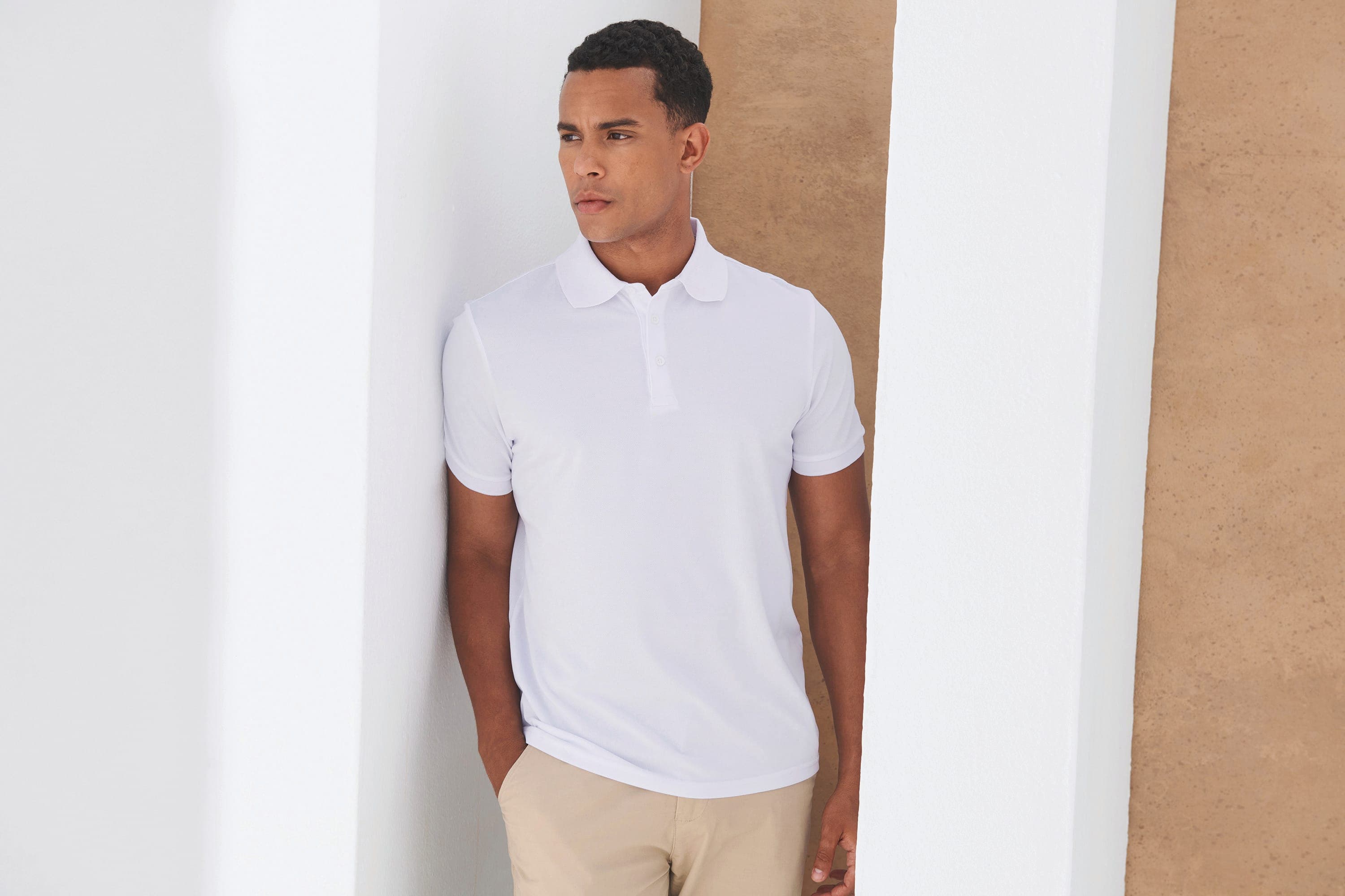 Polo homme polyester recyclé en situation
