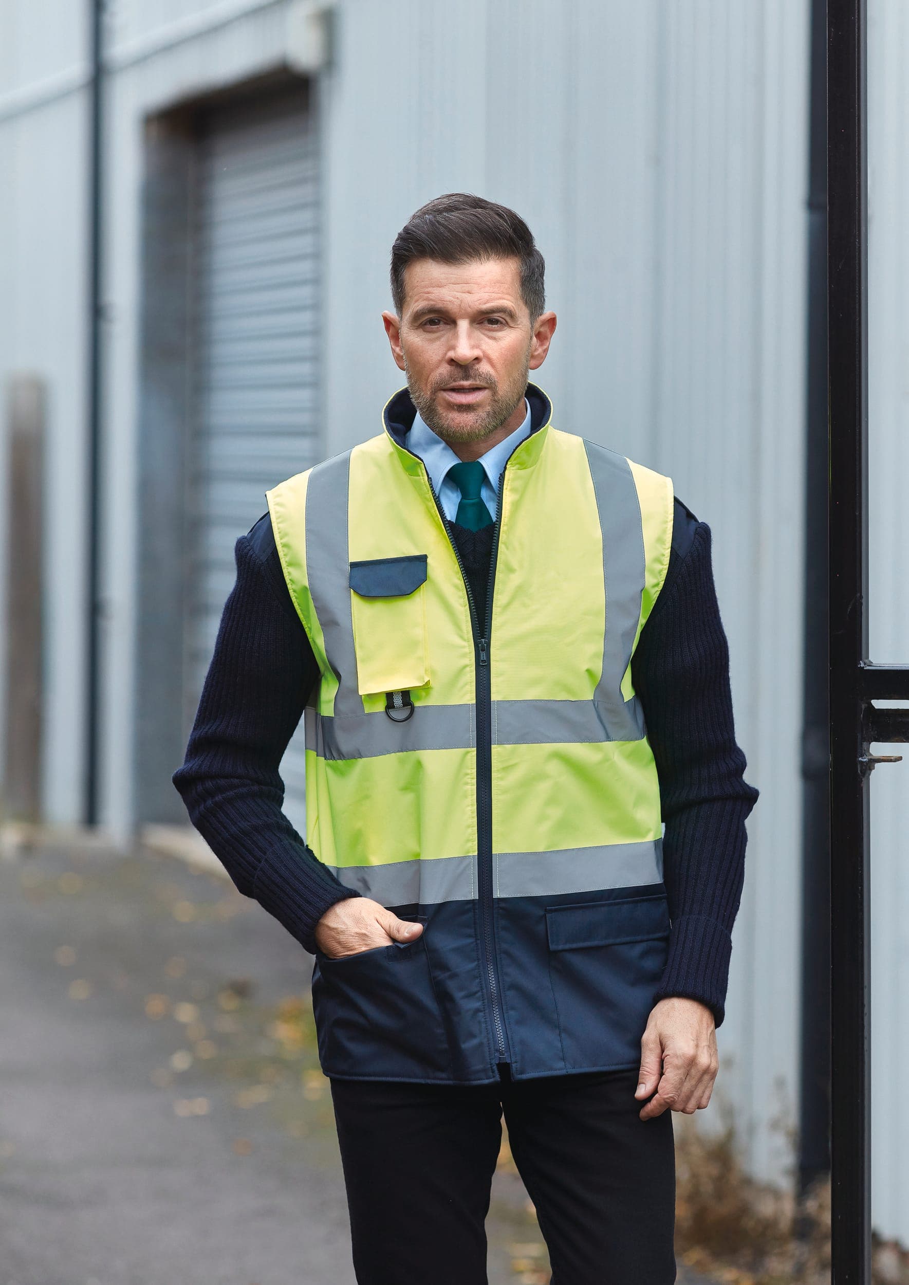 Bodywarmer rembourré haute visibilité en situation