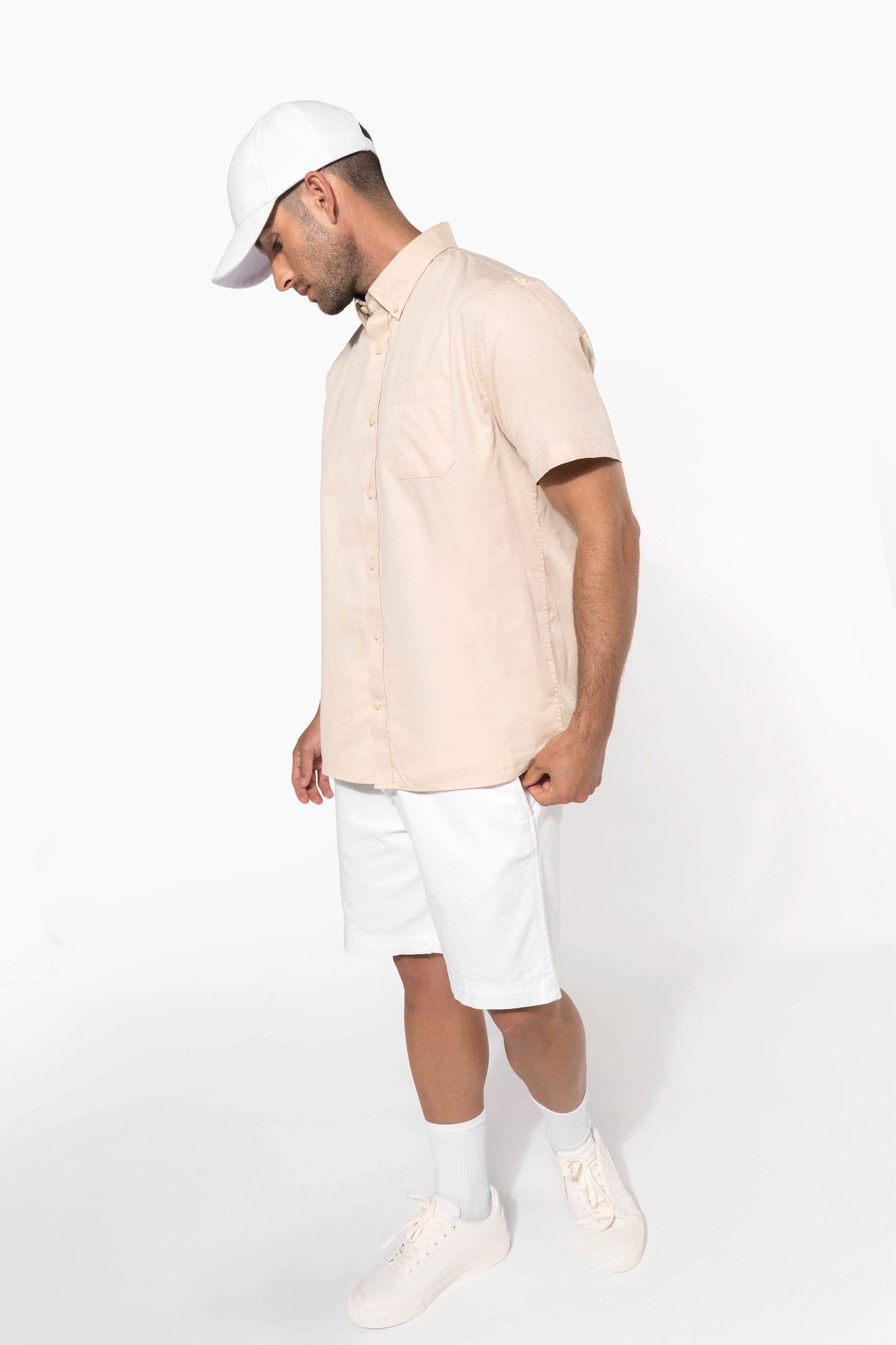 Chemise coton manches courtes Ariana III homme en situation