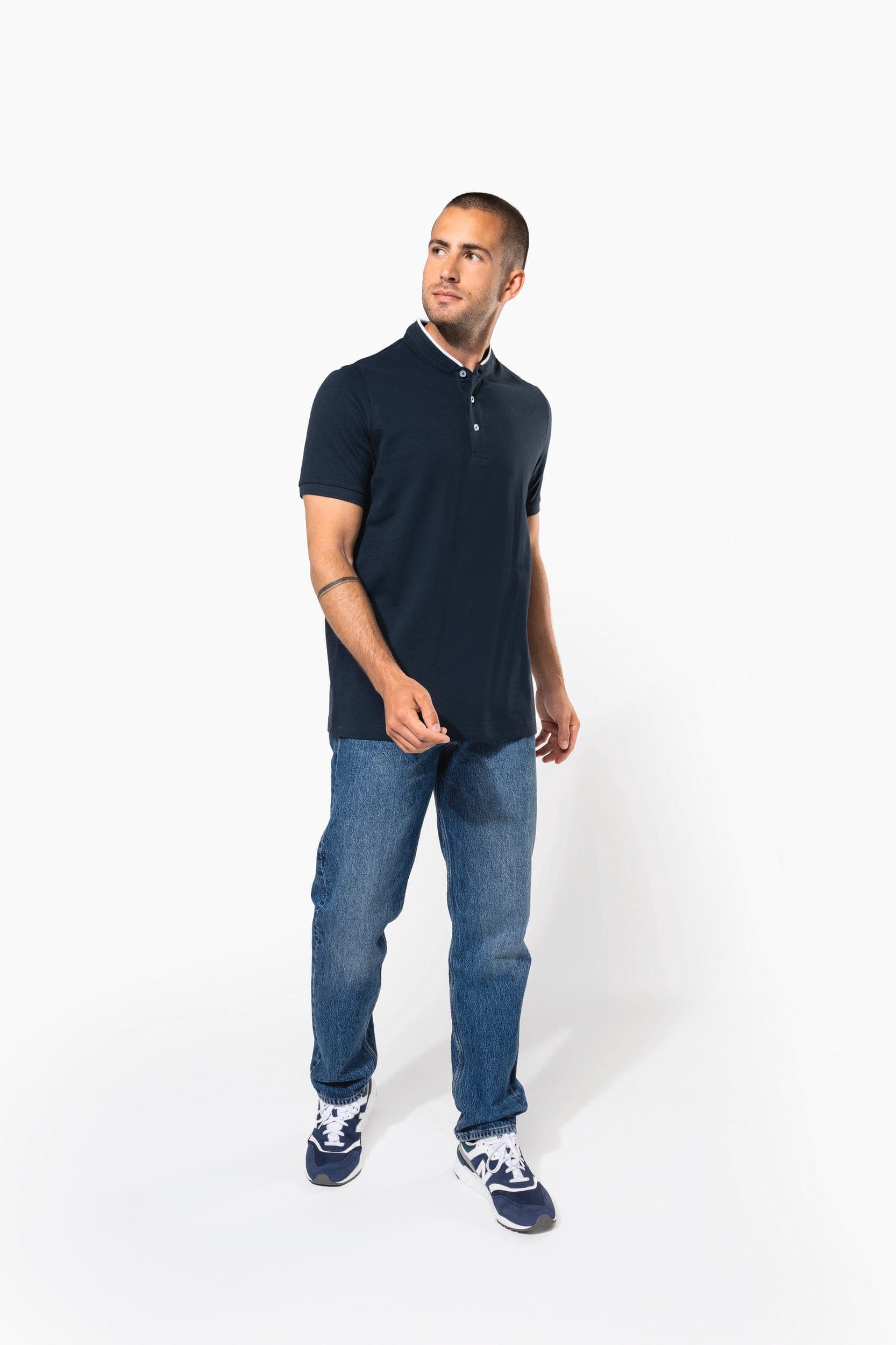 Polo col mao manches courtes homme en situation