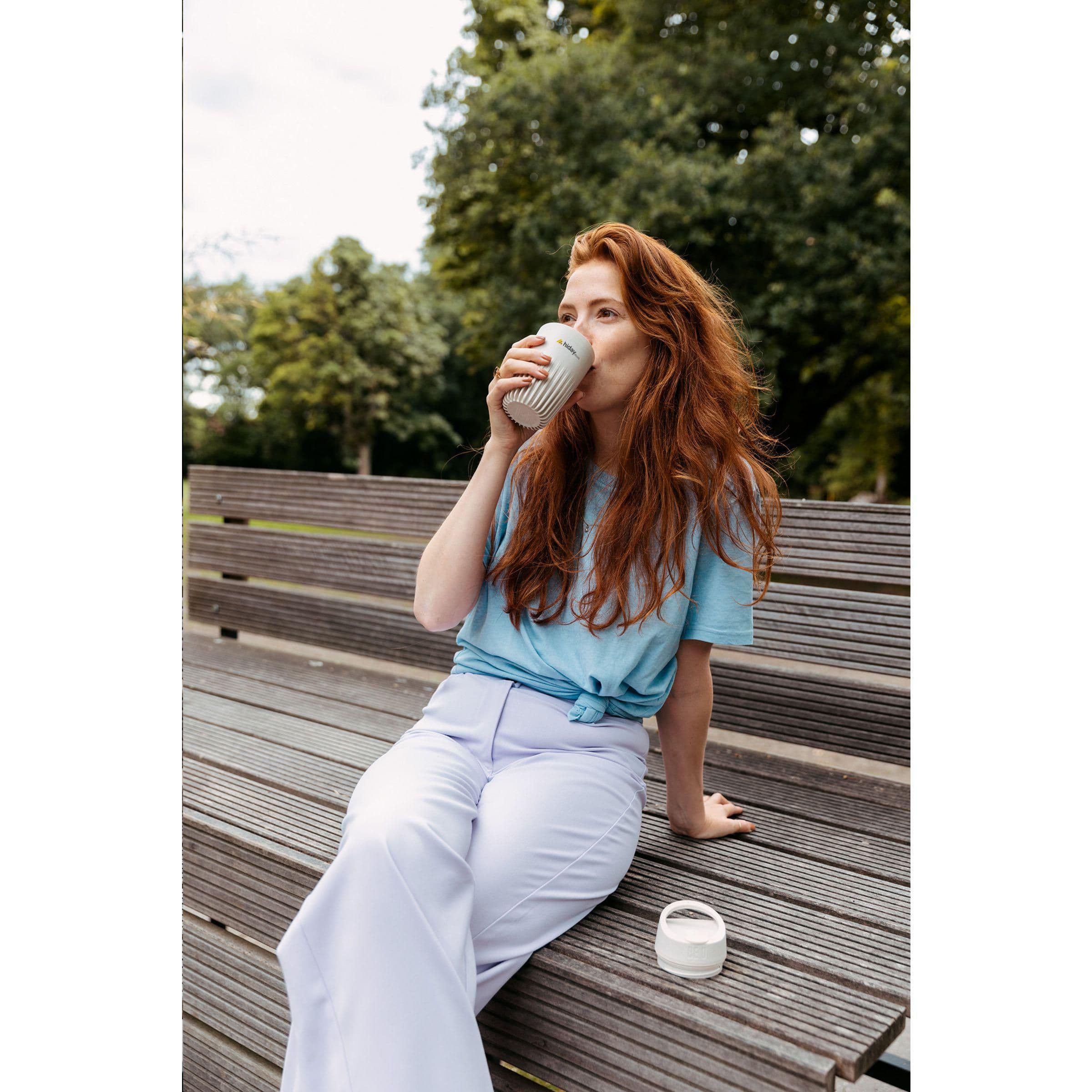 Gobelet à emporter BE O Coffee Cup 340 ml en situation