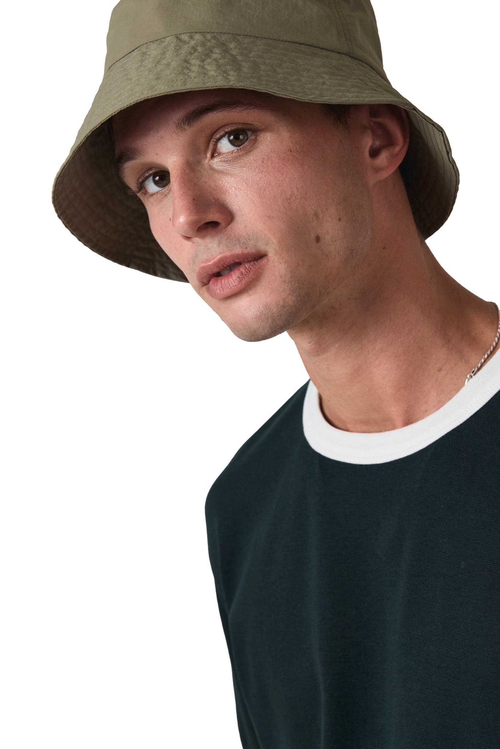 Bob en polyamide en situation